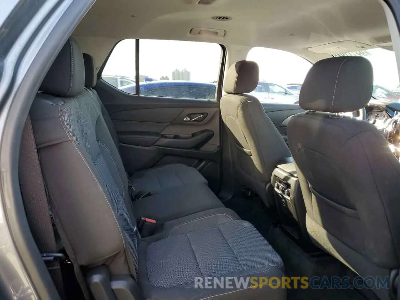 11 Photograph of a damaged car 1GNERFKW4LJ115447 CHEVROLET TRAVERSE 2020