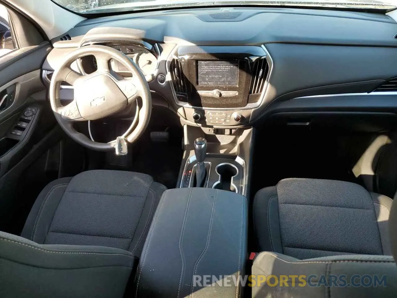 8 Photograph of a damaged car 1GNERFKW4LJ115447 CHEVROLET TRAVERSE 2020
