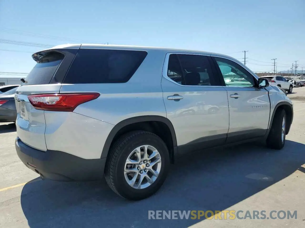 3 Photograph of a damaged car 1GNERFKW4LJ181593 CHEVROLET TRAVERSE 2020