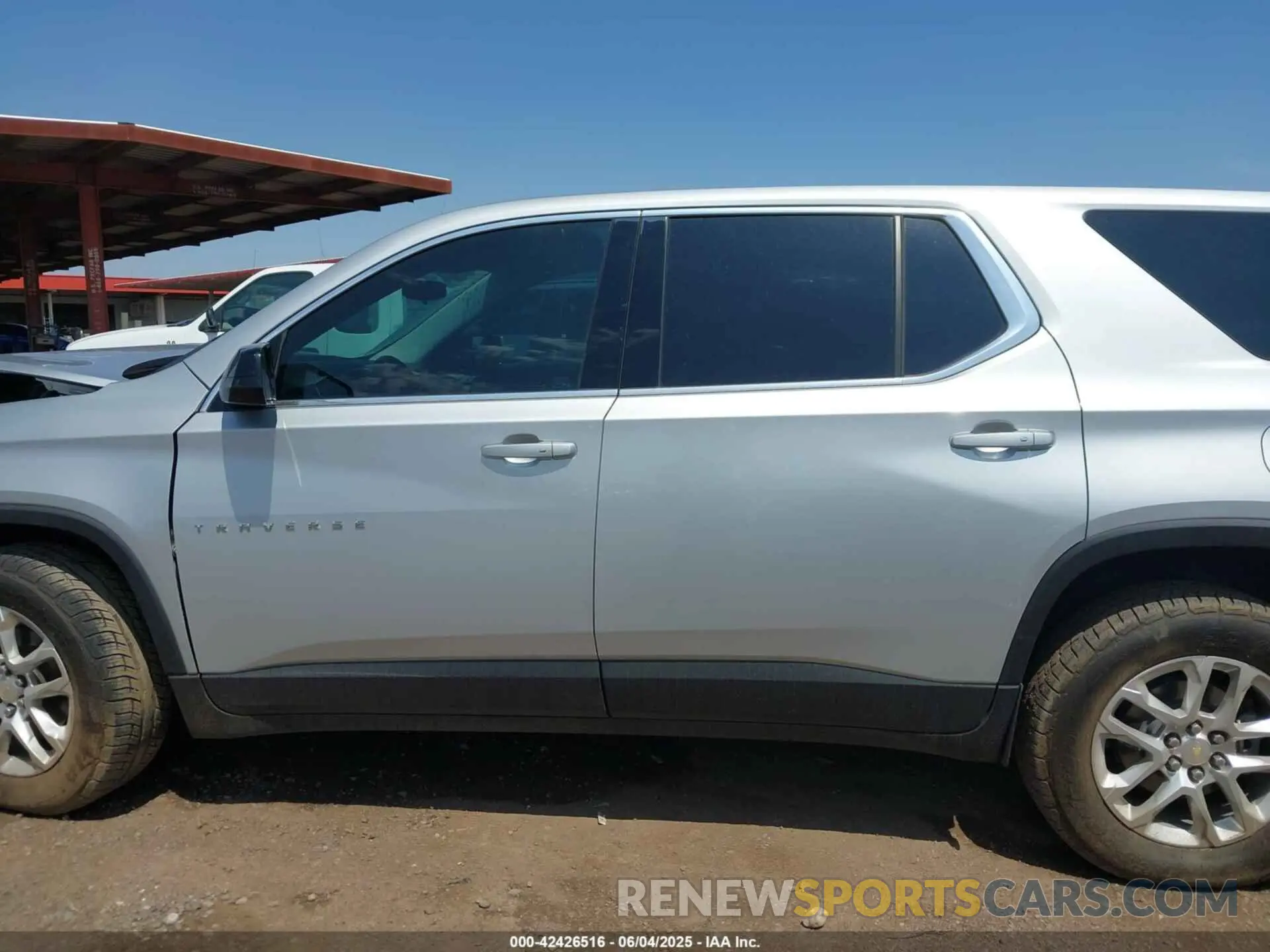 13 Photograph of a damaged car 1GNERFKW4LJ183988 CHEVROLET TRAVERSE 2020