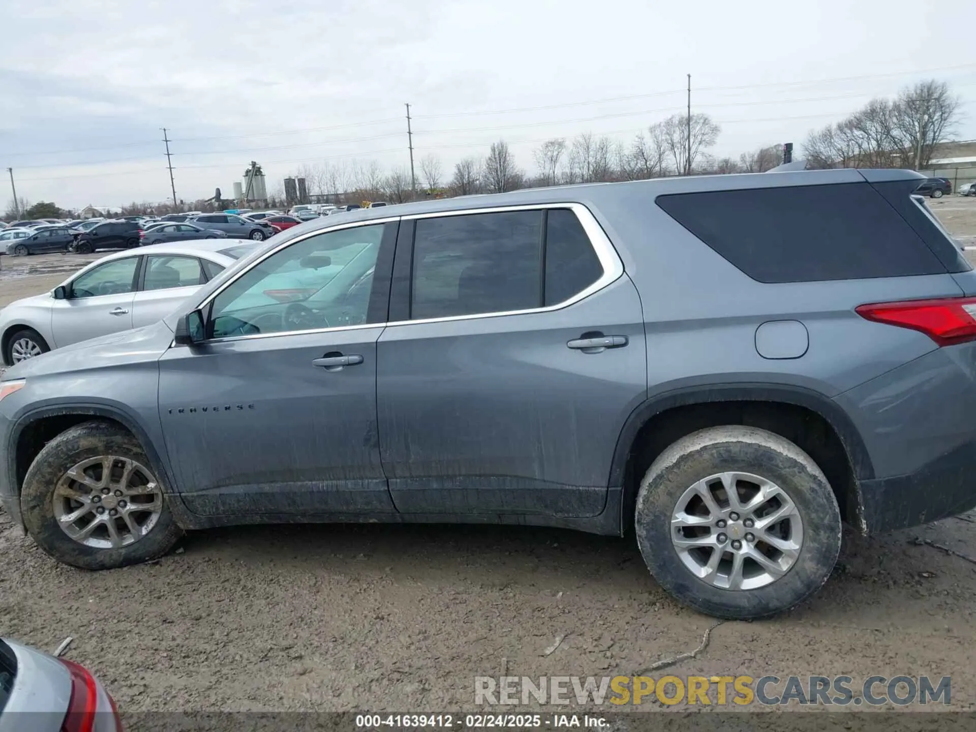 14 Photograph of a damaged car 1GNERFKW4LJ287655 CHEVROLET TRAVERSE 2020
