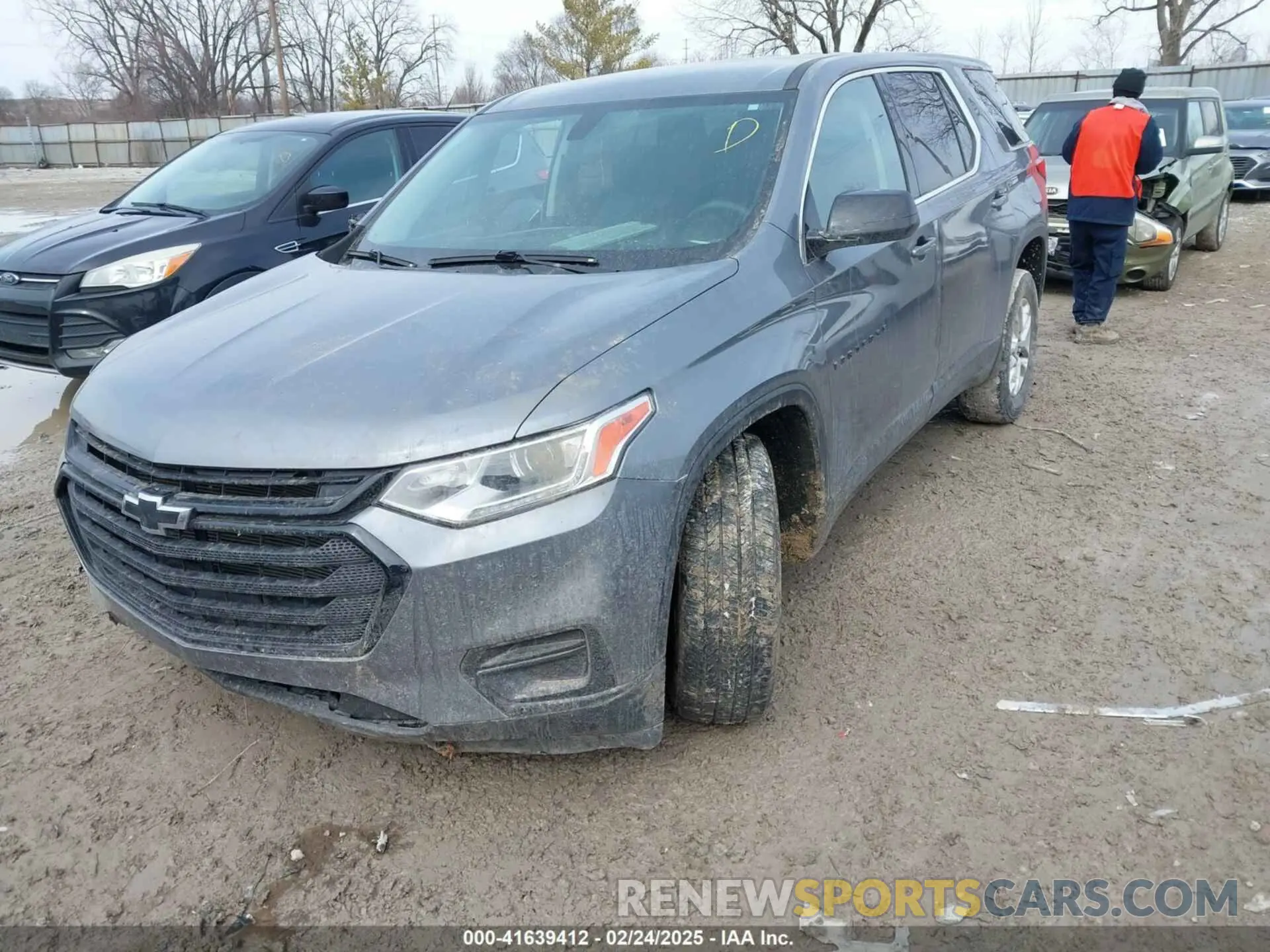 2 Photograph of a damaged car 1GNERFKW4LJ287655 CHEVROLET TRAVERSE 2020