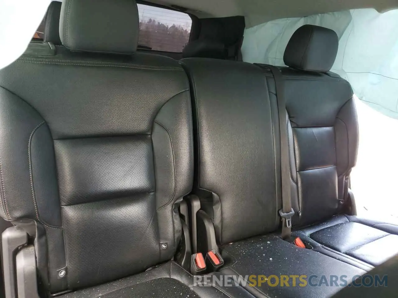 10 Photograph of a damaged car 1GNERFKW4LJ311744 CHEVROLET TRAVERSE 2020