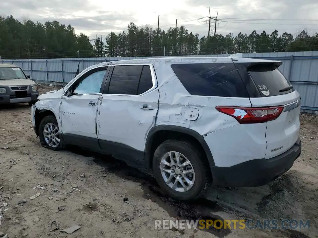 2 Photograph of a damaged car 1GNERFKW4LJ311744 CHEVROLET TRAVERSE 2020
