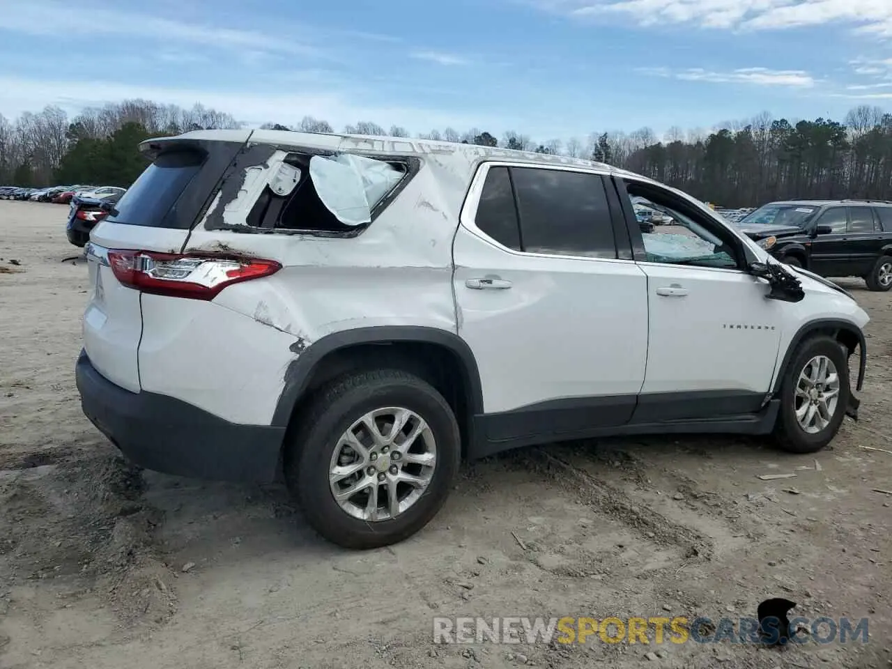 3 Photograph of a damaged car 1GNERFKW4LJ311744 CHEVROLET TRAVERSE 2020