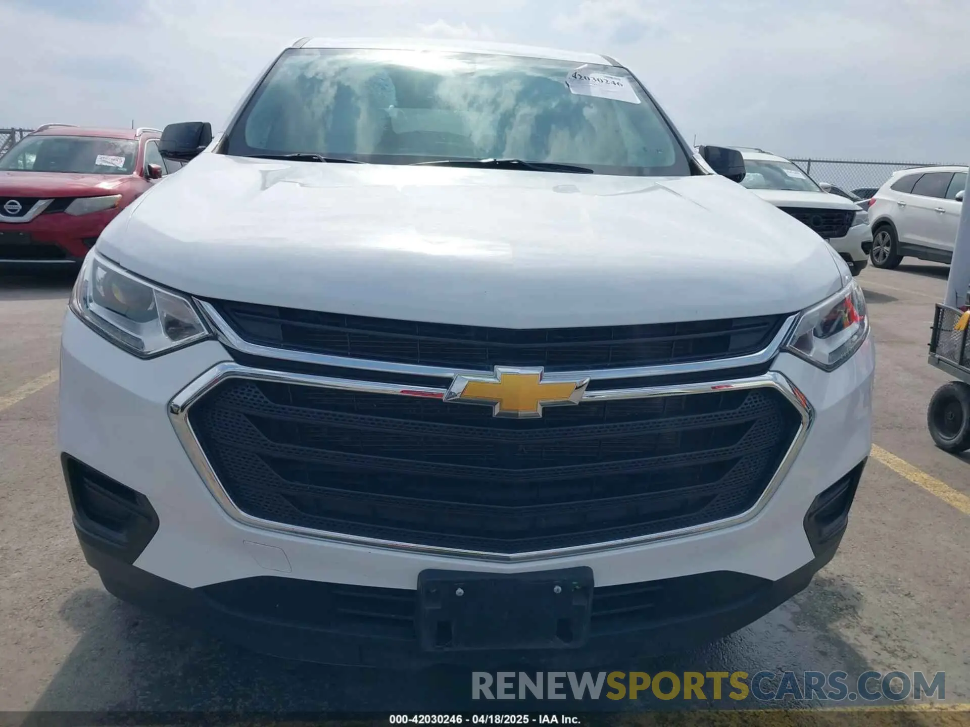 18 Photograph of a damaged car 1GNERFKW4LJ314465 CHEVROLET TRAVERSE 2020