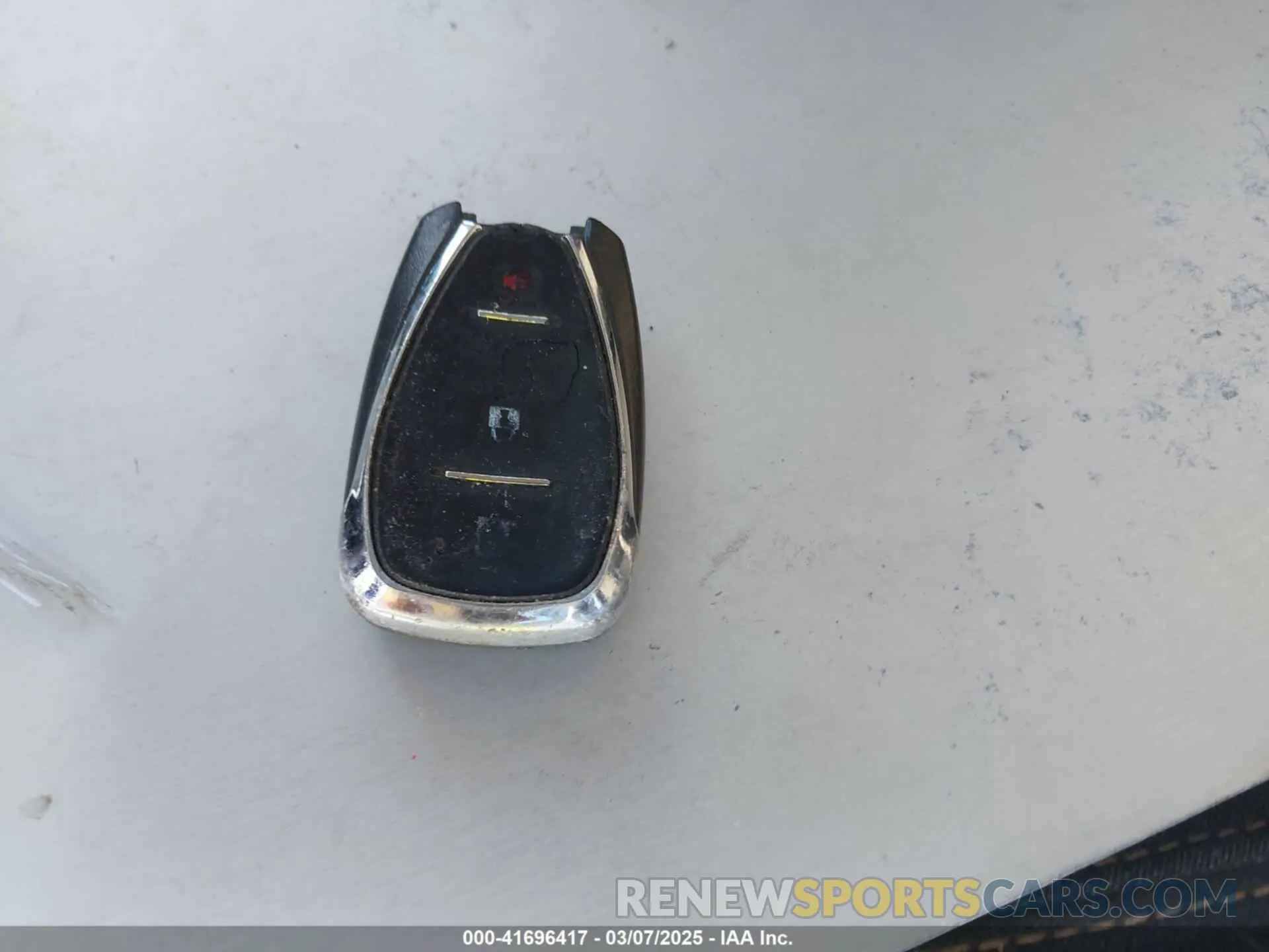 11 Photograph of a damaged car 1GNERFKW5LJ111620 CHEVROLET TRAVERSE 2020