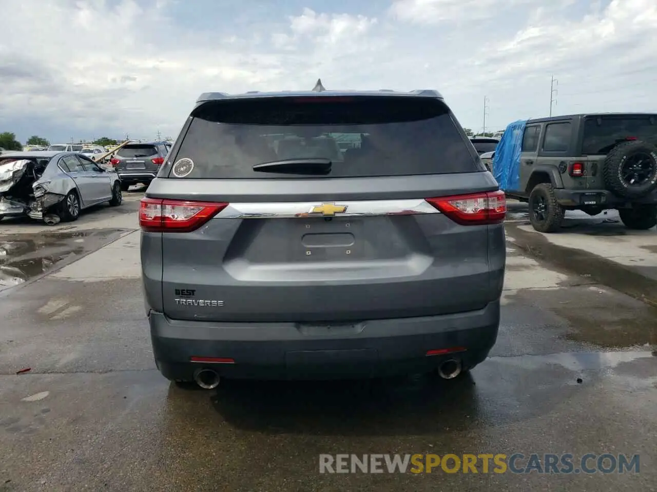 6 Photograph of a damaged car 1GNERFKW5LJ179173 CHEVROLET TRAVERSE 2020