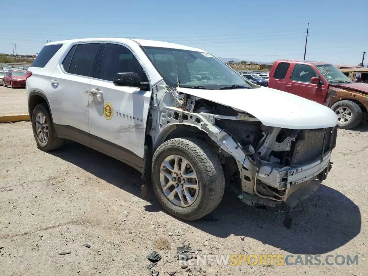 4 Photograph of a damaged car 1GNERFKW5LJ204475 CHEVROLET TRAVERSE 2020