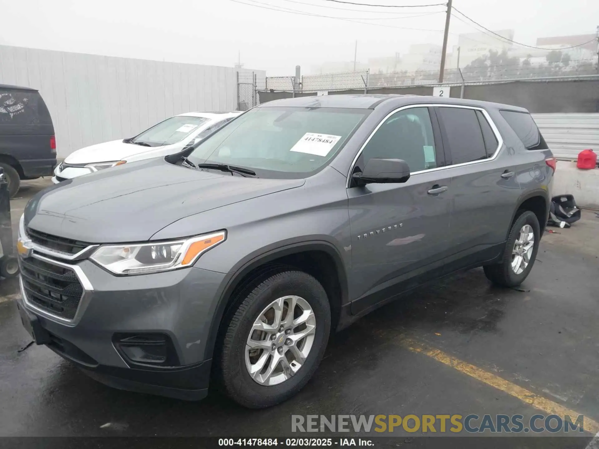 2 Photograph of a damaged car 1GNERFKW5LJ251442 CHEVROLET TRAVERSE 2020