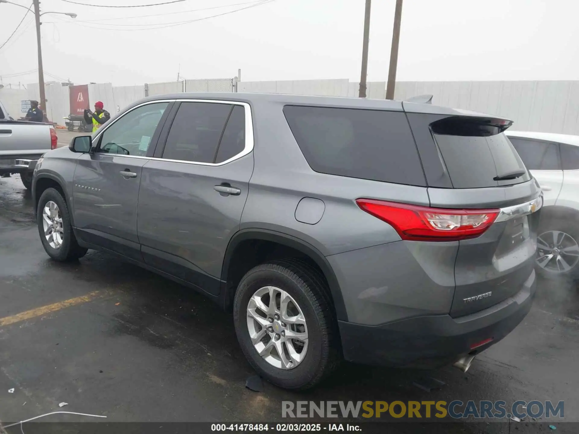 3 Photograph of a damaged car 1GNERFKW5LJ251442 CHEVROLET TRAVERSE 2020