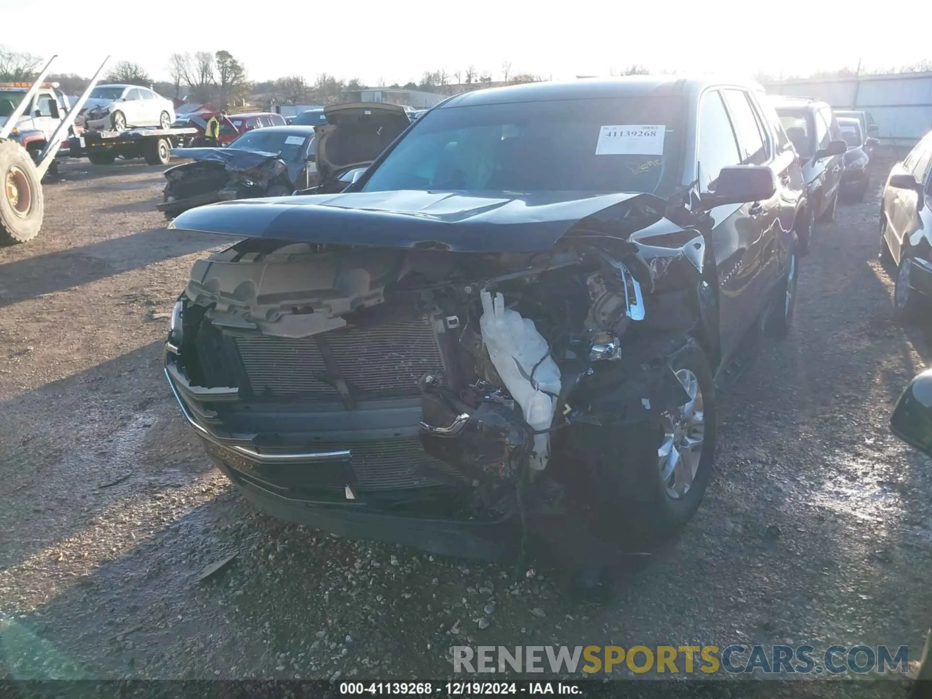 6 Photograph of a damaged car 1GNERFKW5LJ268158 CHEVROLET TRAVERSE 2020