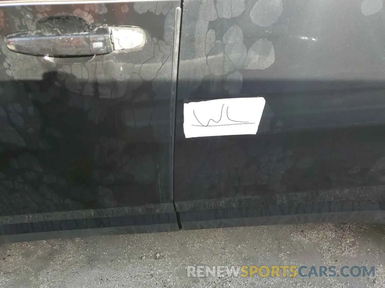 13 Photograph of a damaged car 1GNERFKW5LJ314863 CHEVROLET TRAVERSE 2020