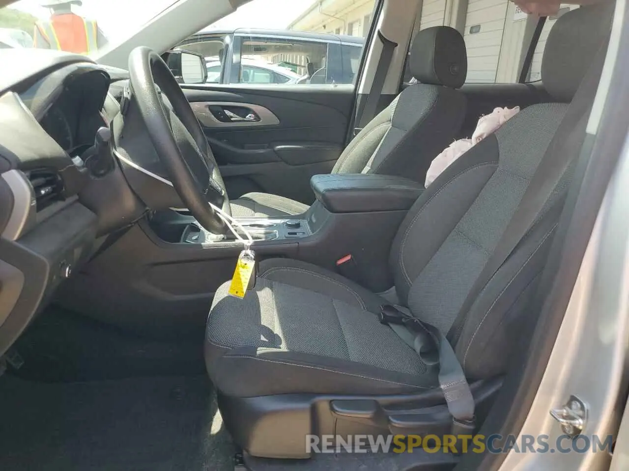 7 Photograph of a damaged car 1GNERFKW6LJ142780 CHEVROLET TRAVERSE 2020