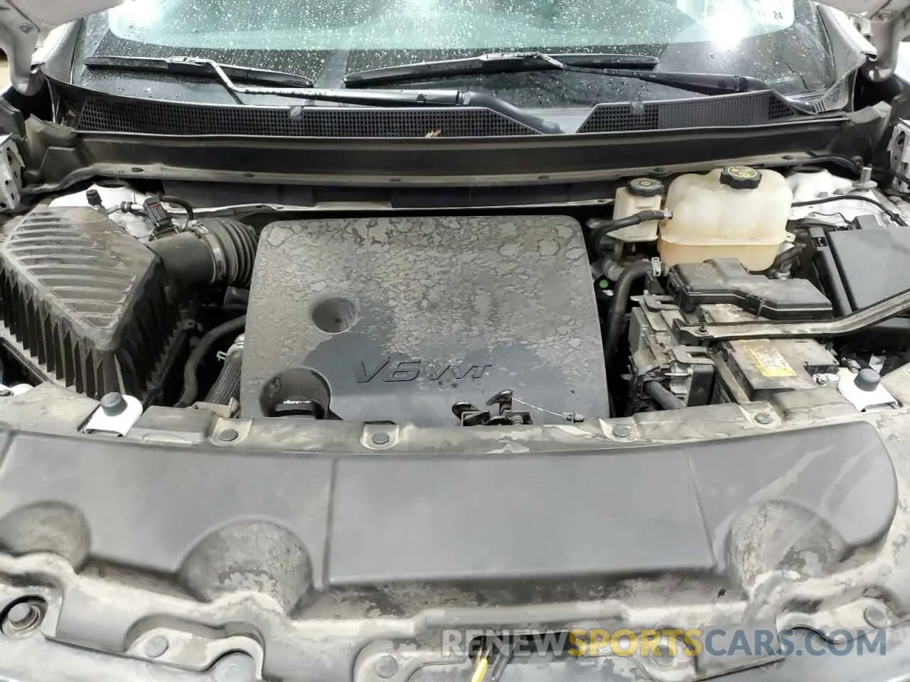 13 Photograph of a damaged car 1GNERFKW6LJ144724 CHEVROLET TRAVERSE 2020