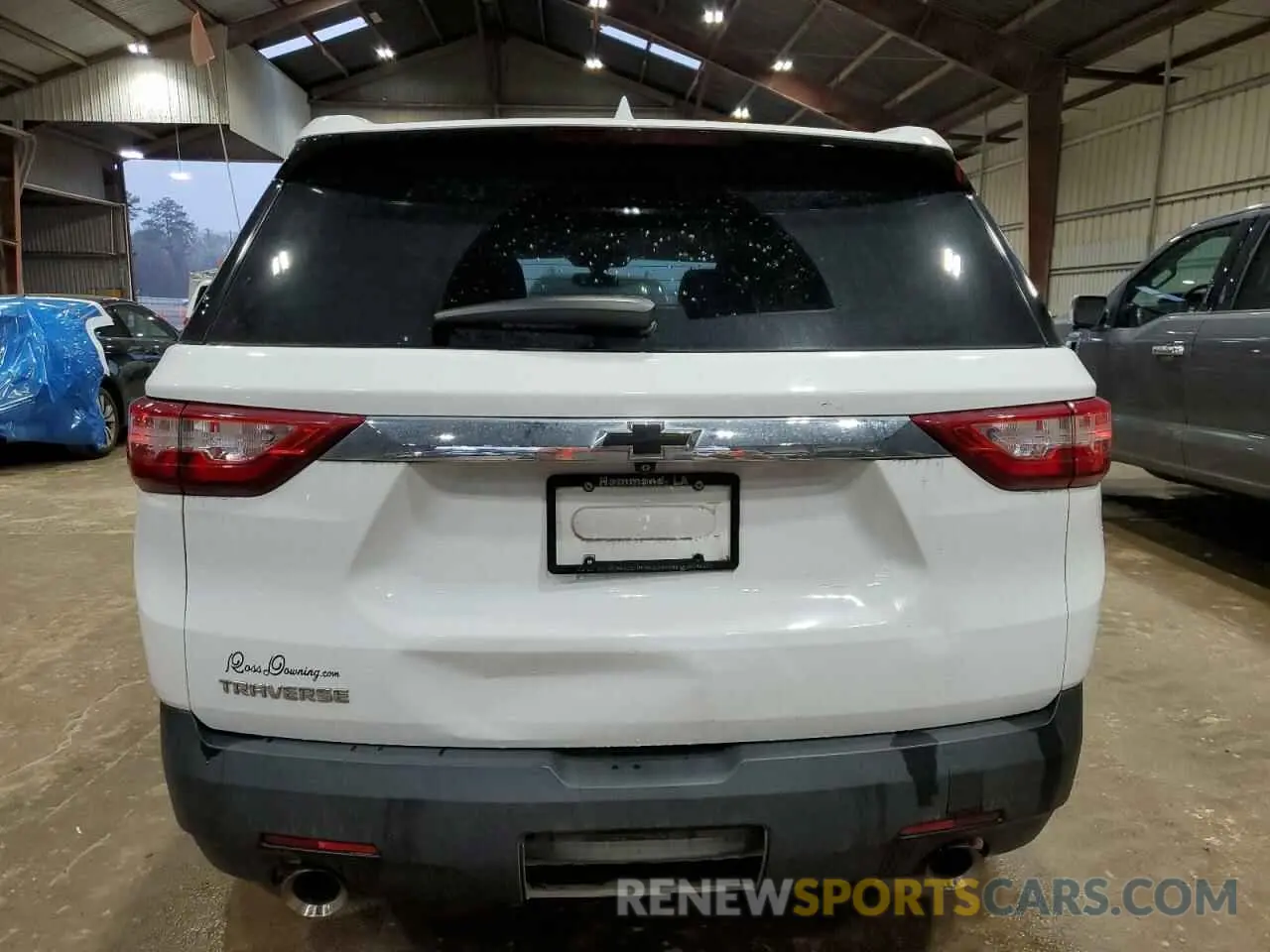 6 Photograph of a damaged car 1GNERFKW6LJ144724 CHEVROLET TRAVERSE 2020
