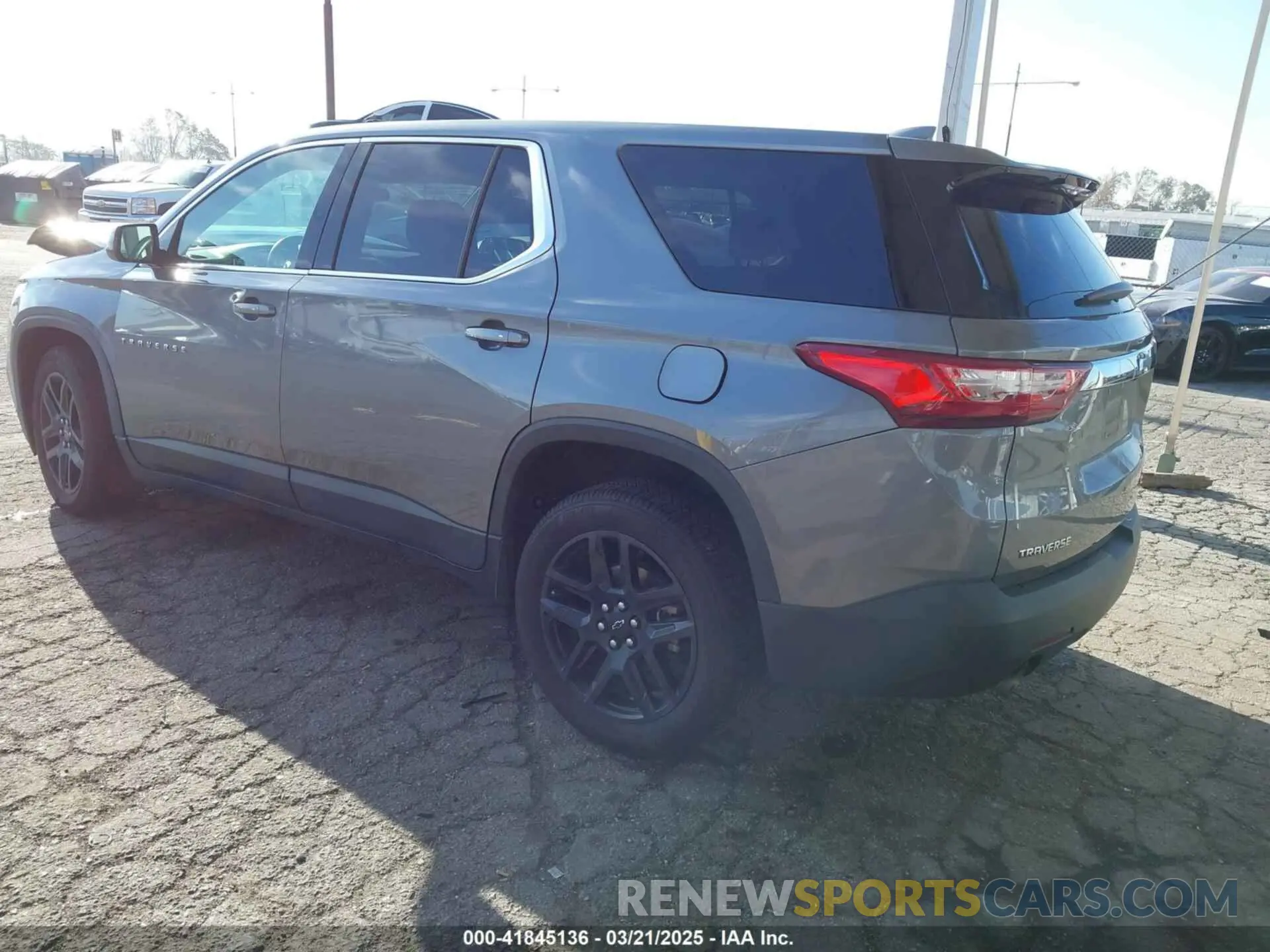 3 Photograph of a damaged car 1GNERFKW6LJ207966 CHEVROLET TRAVERSE 2020