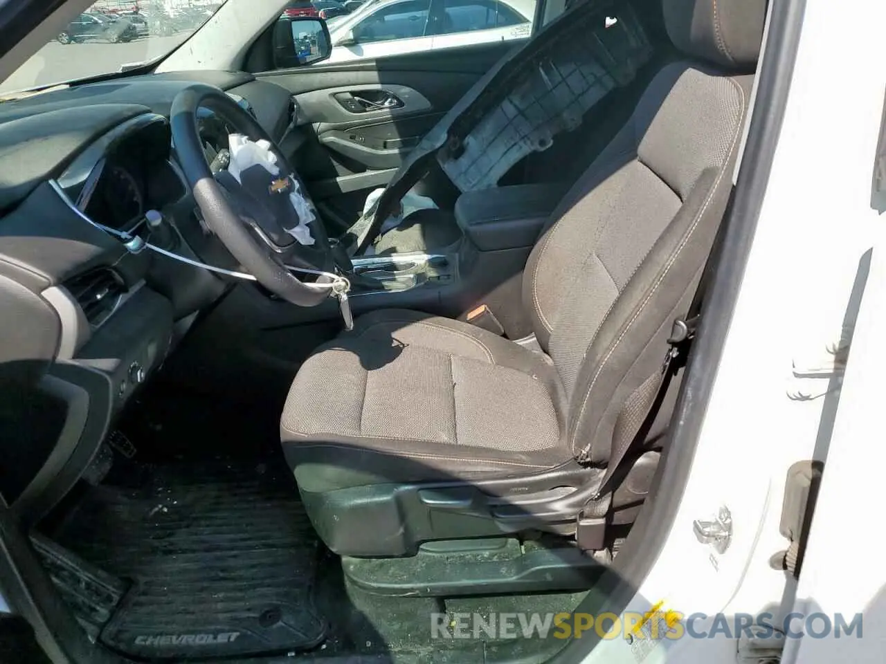 7 Photograph of a damaged car 1GNERFKW6LJ252776 CHEVROLET TRAVERSE 2020