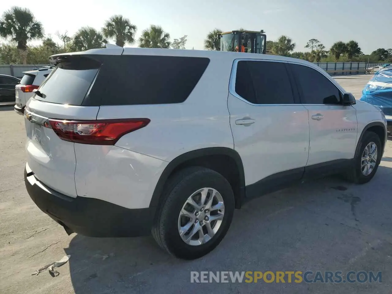 3 Photograph of a damaged car 1GNERFKW7LJ106094 CHEVROLET TRAVERSE 2020