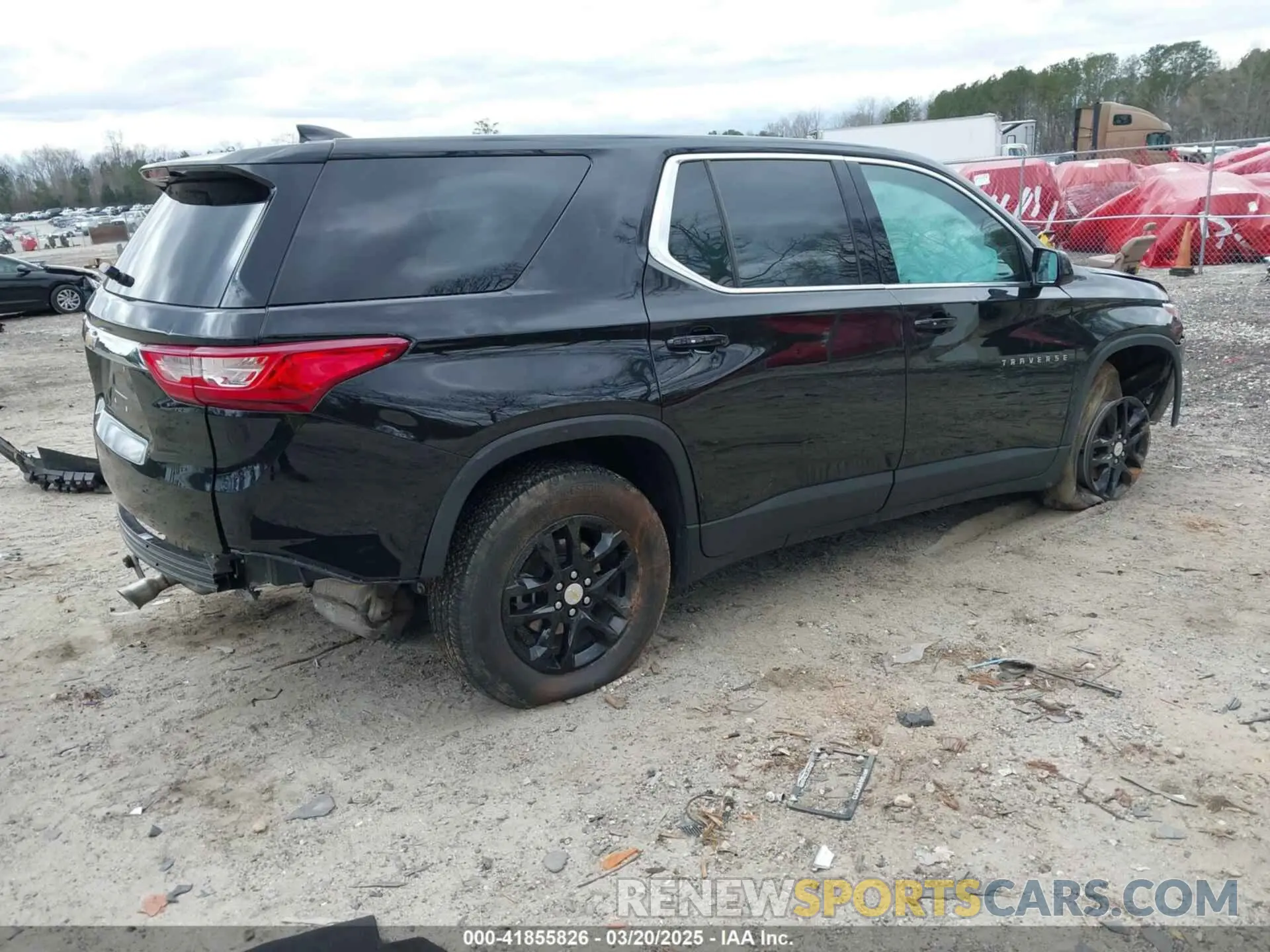 4 Photograph of a damaged car 1GNERFKW7LJ279646 CHEVROLET TRAVERSE 2020