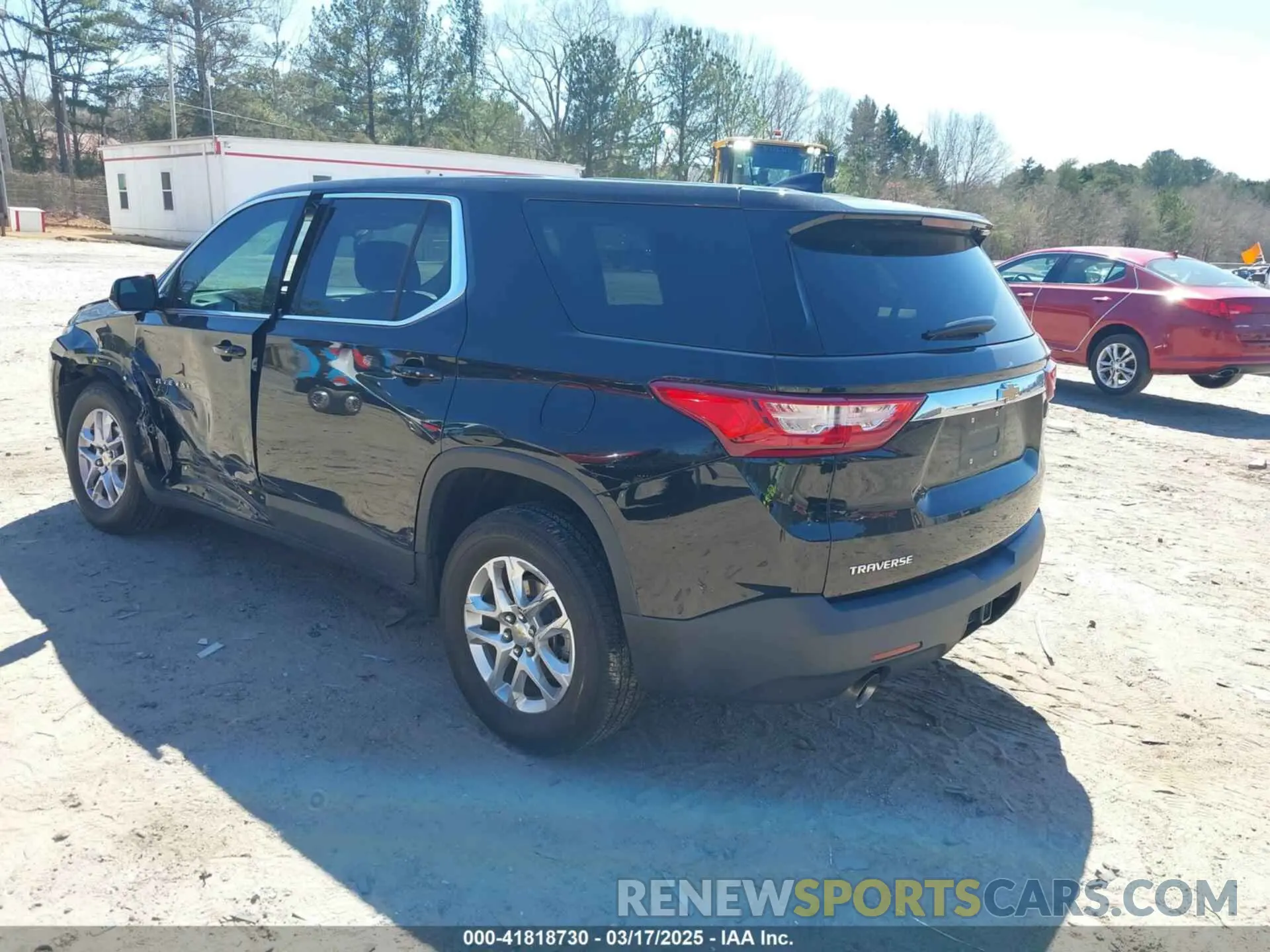 3 Photograph of a damaged car 1GNERFKW7LJ289125 CHEVROLET TRAVERSE 2020