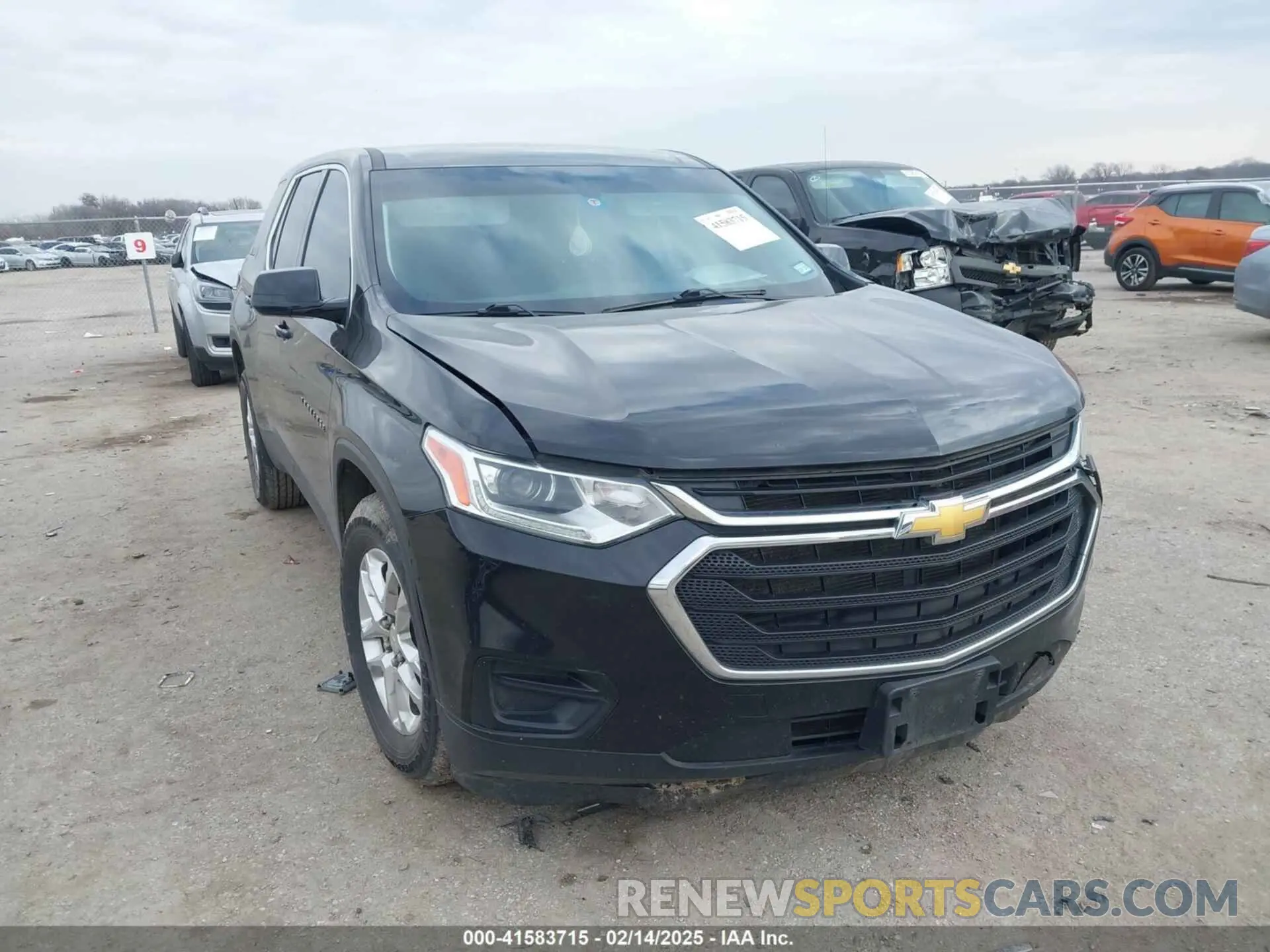 1 Photograph of a damaged car 1GNERFKW7LJ313519 CHEVROLET TRAVERSE 2020