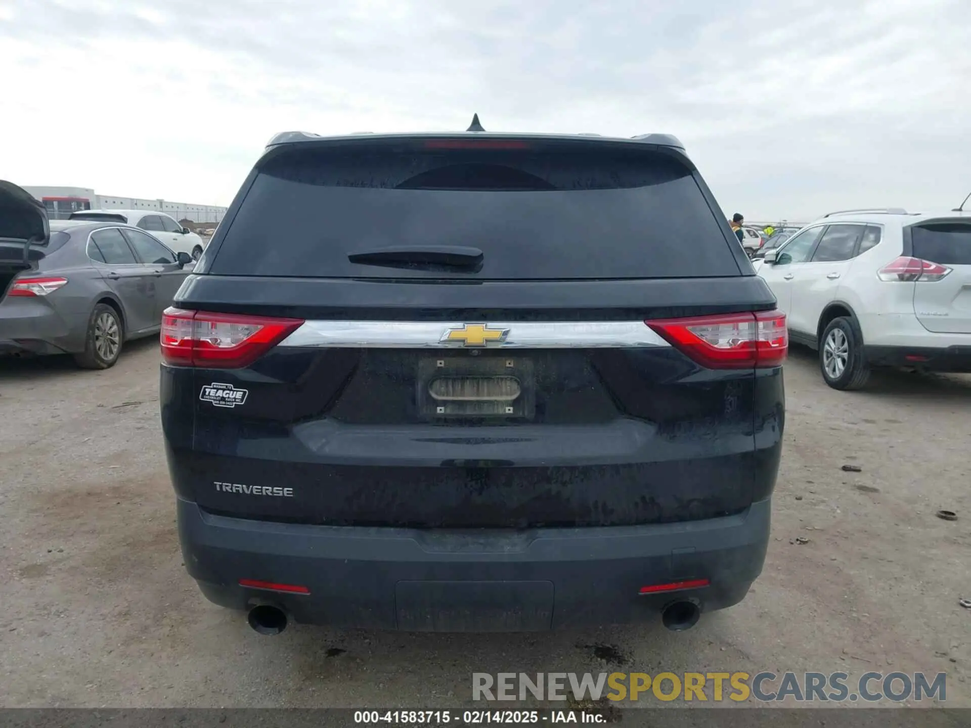 16 Photograph of a damaged car 1GNERFKW7LJ313519 CHEVROLET TRAVERSE 2020