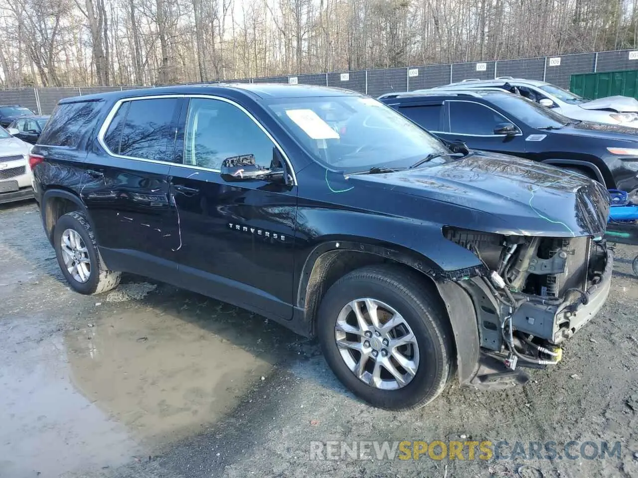 4 Photograph of a damaged car 1GNERFKW8LJ110610 CHEVROLET TRAVERSE 2020