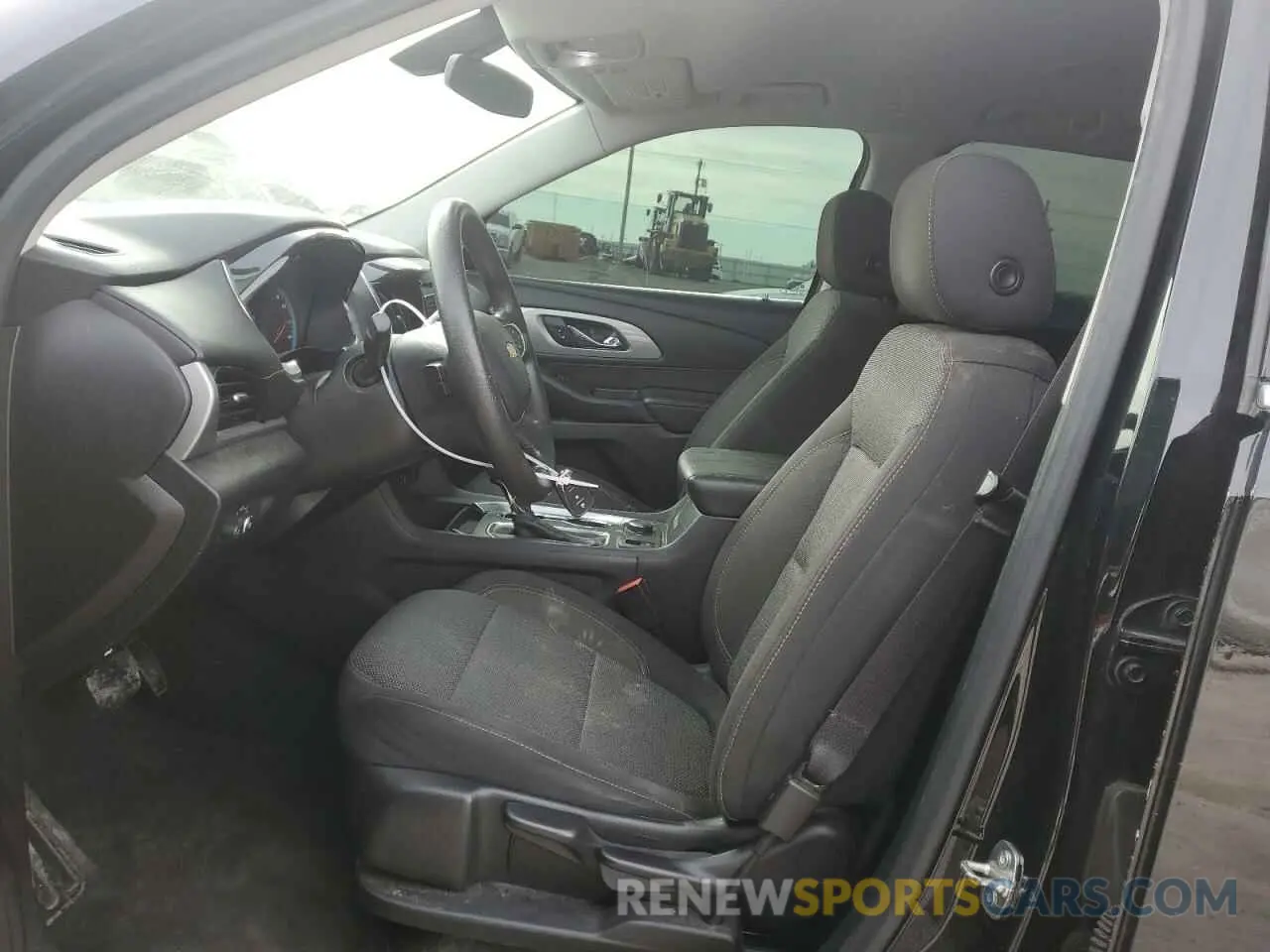7 Photograph of a damaged car 1GNERFKW8LJ118321 CHEVROLET TRAVERSE 2020