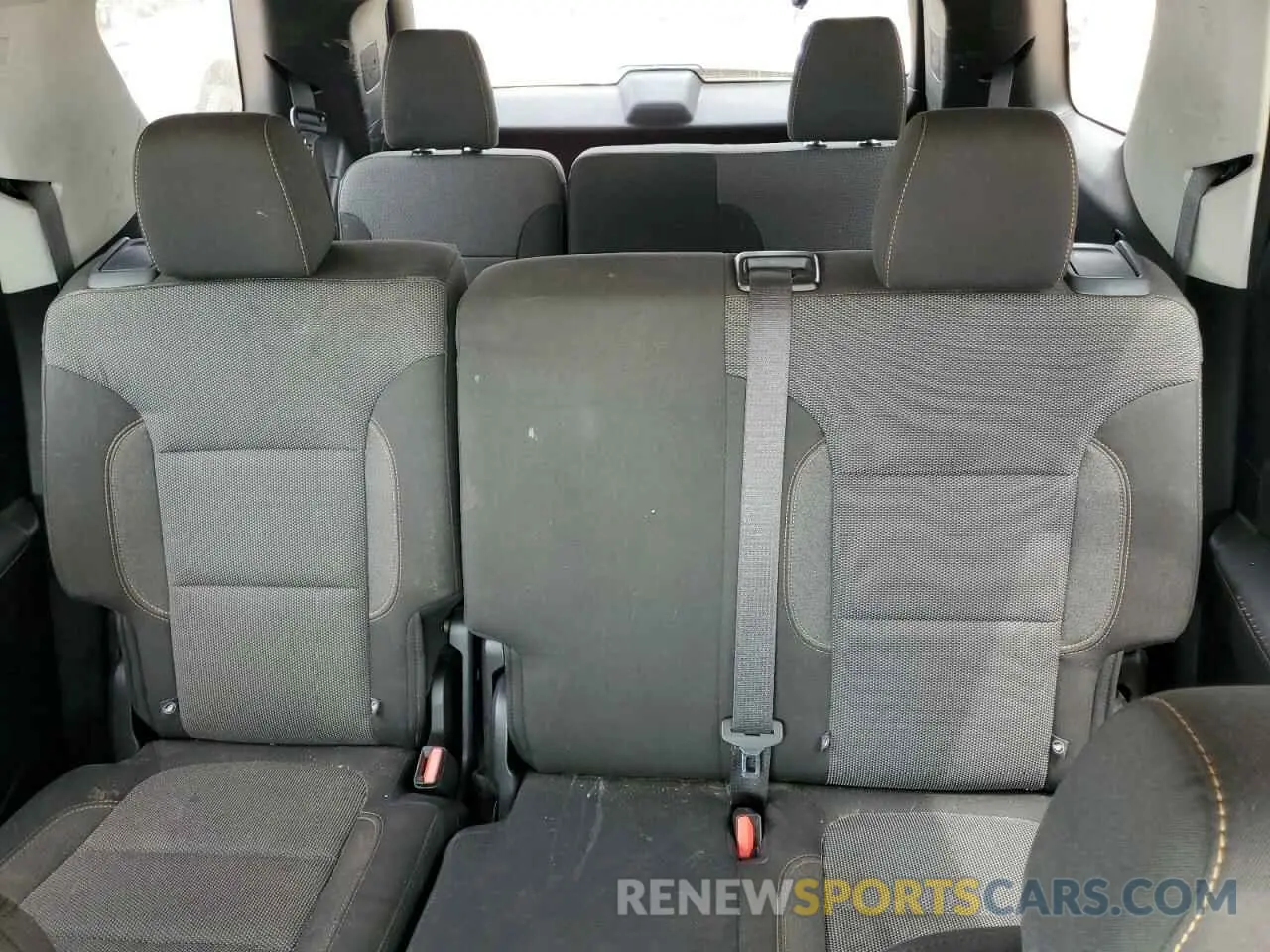 10 Photograph of a damaged car 1GNERFKW8LJ125303 CHEVROLET TRAVERSE 2020
