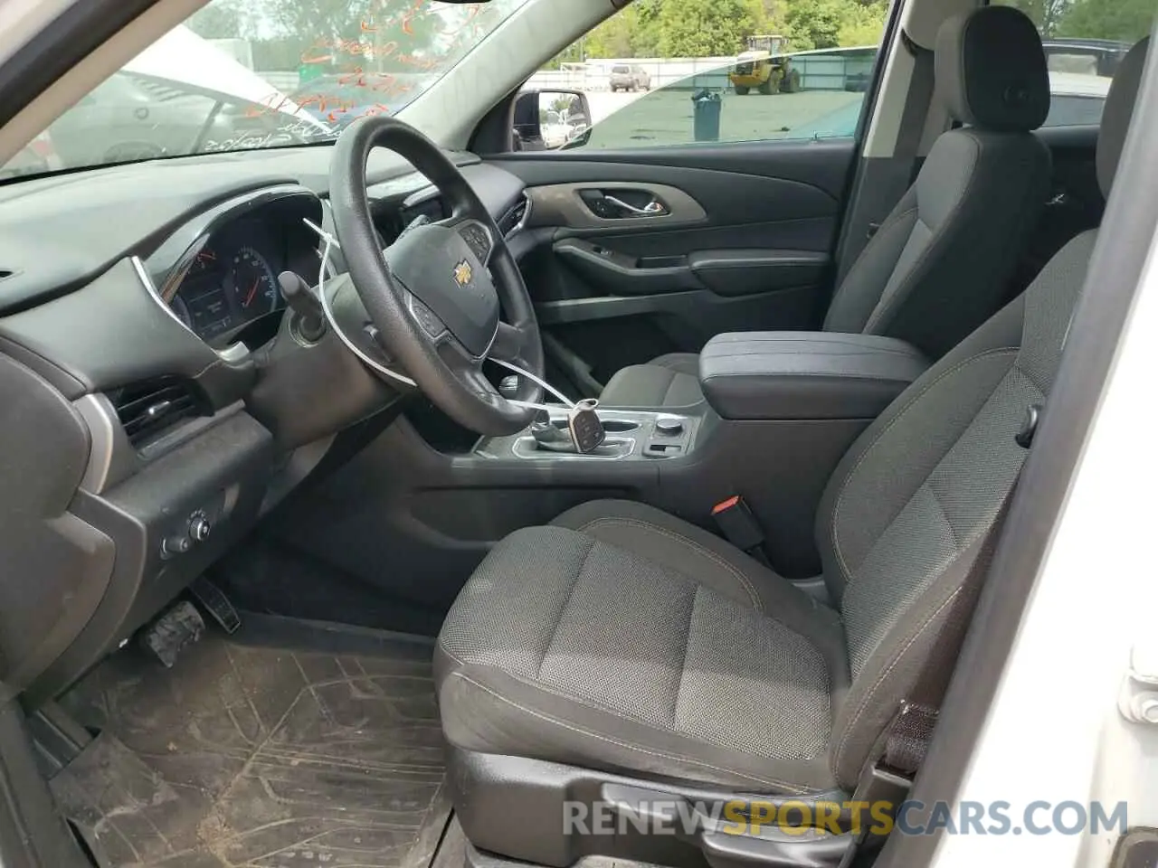 7 Photograph of a damaged car 1GNERFKW8LJ125303 CHEVROLET TRAVERSE 2020
