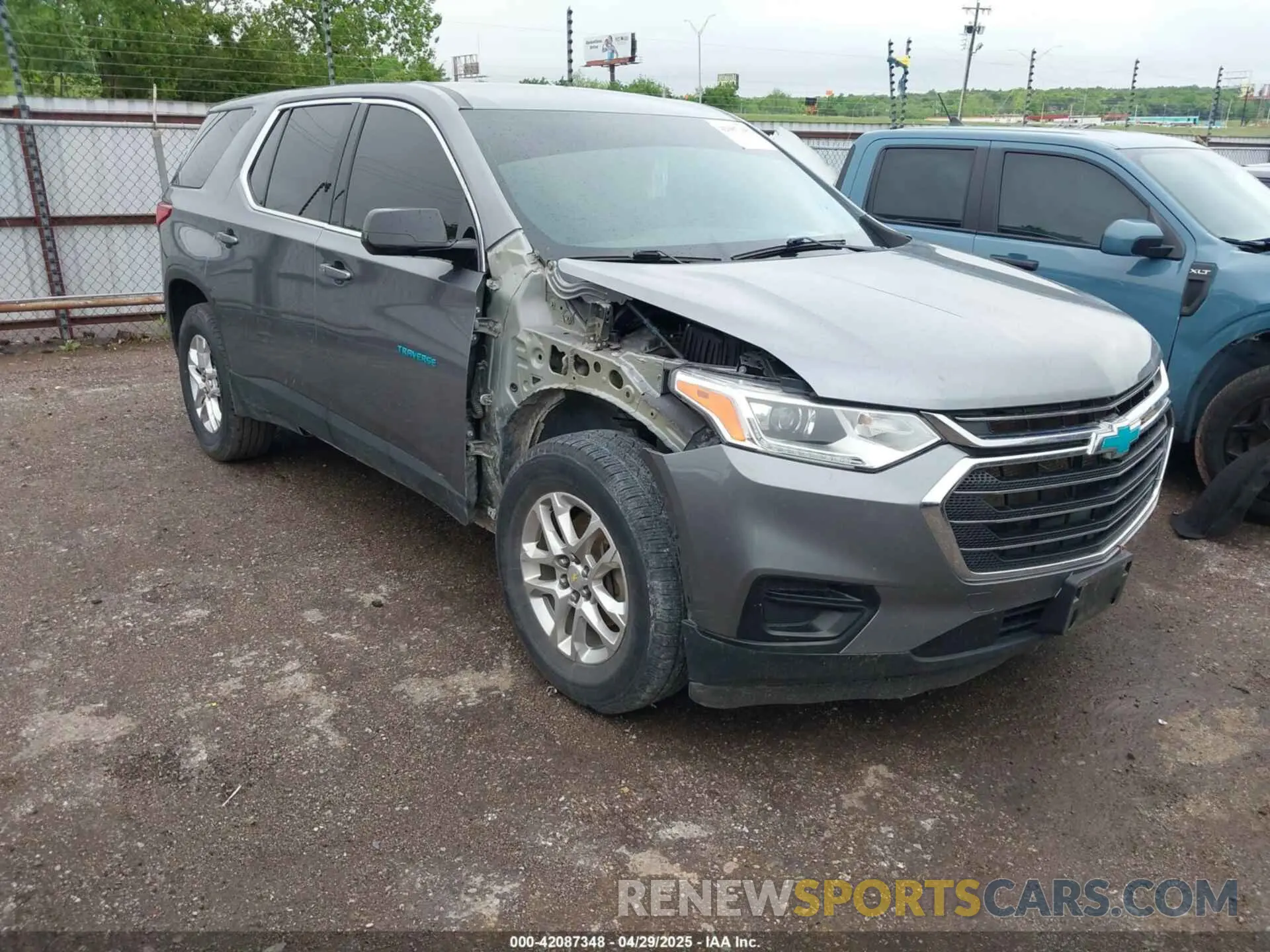 1 Photograph of a damaged car 1GNERFKW8LJ185193 CHEVROLET TRAVERSE 2020