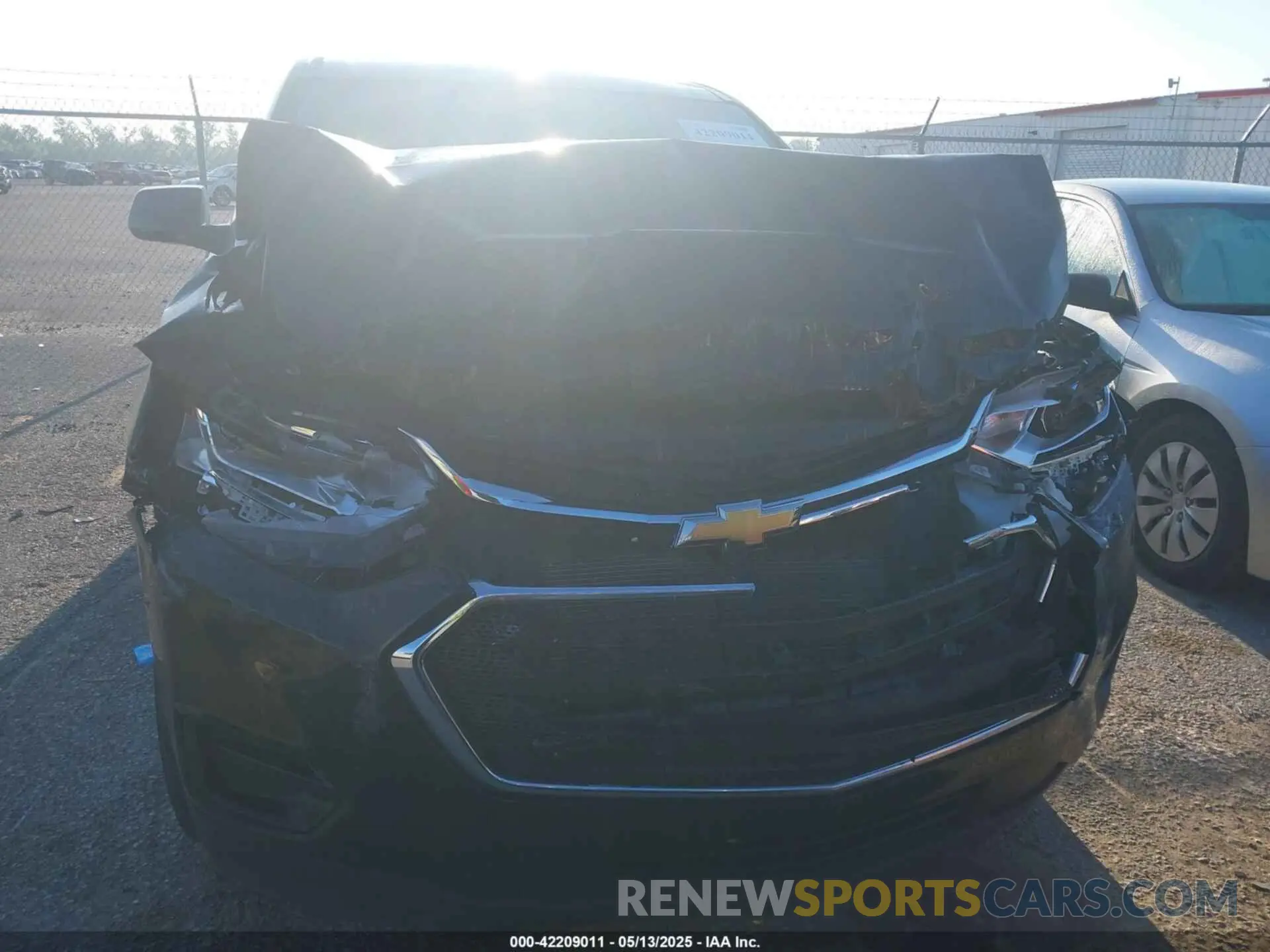 12 Photograph of a damaged car 1GNERFKW8LJ204213 CHEVROLET TRAVERSE 2020