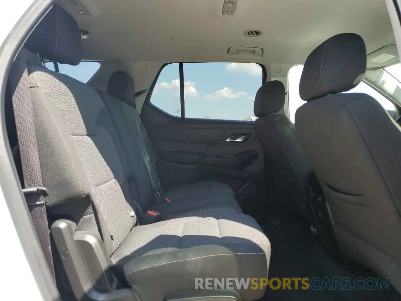 11 Photograph of a damaged car 1GNERFKW8LJ298724 CHEVROLET TRAVERSE 2020