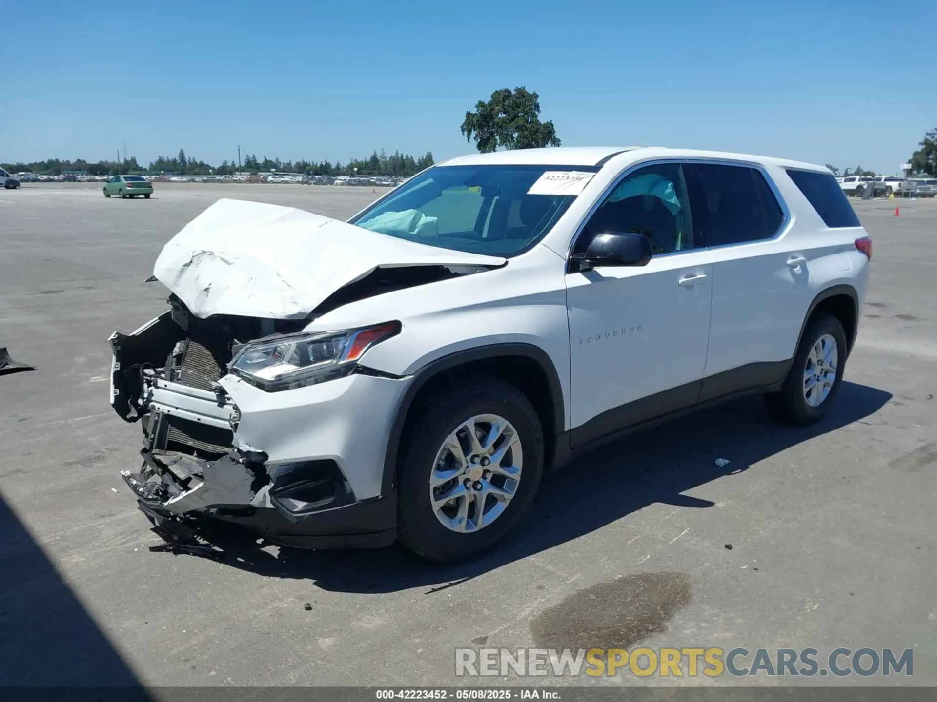 2 Photograph of a damaged car 1GNERFKW8LJ321354 CHEVROLET TRAVERSE 2020
