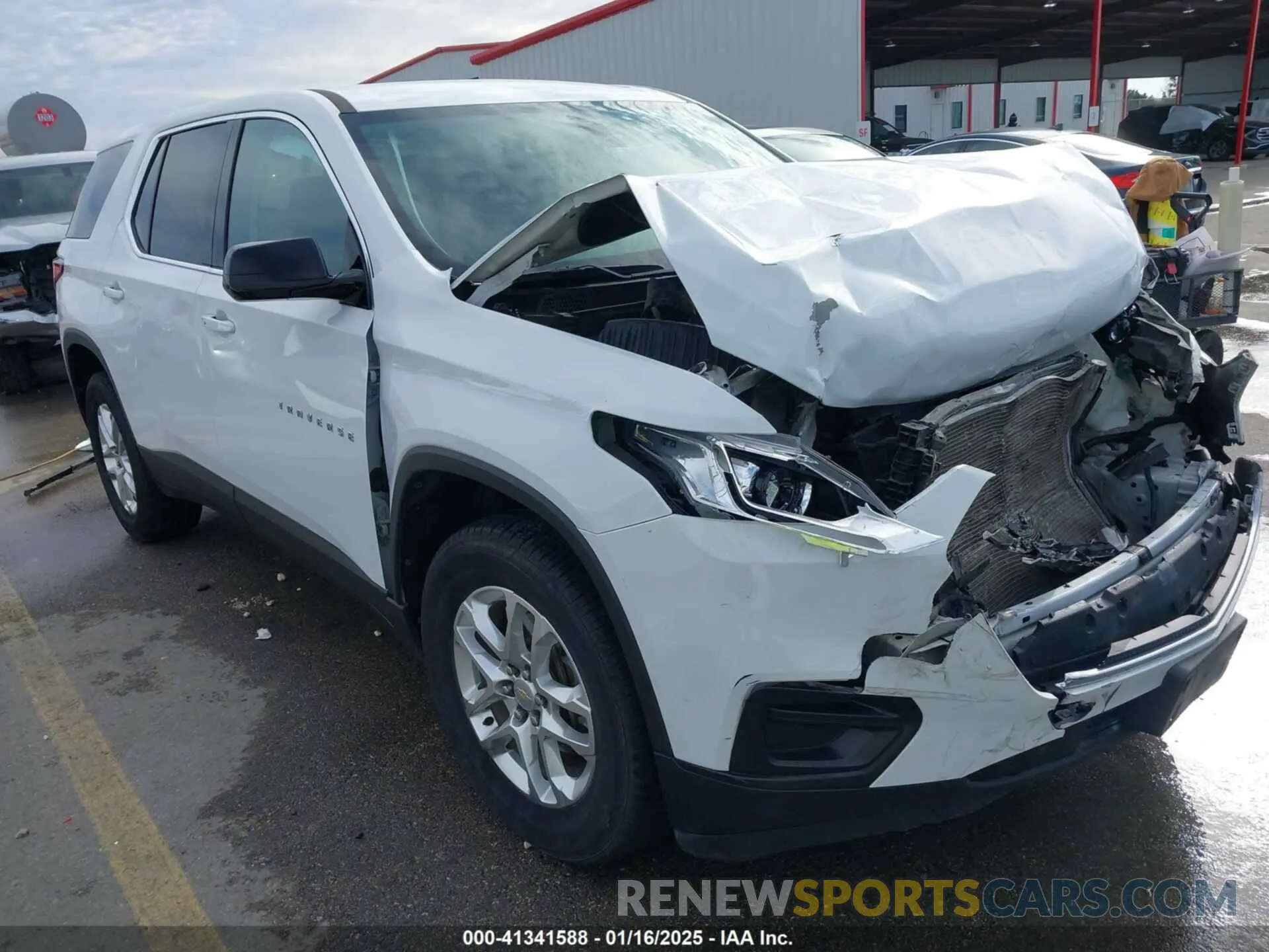 1 Photograph of a damaged car 1GNERFKW9LJ233686 CHEVROLET TRAVERSE 2020
