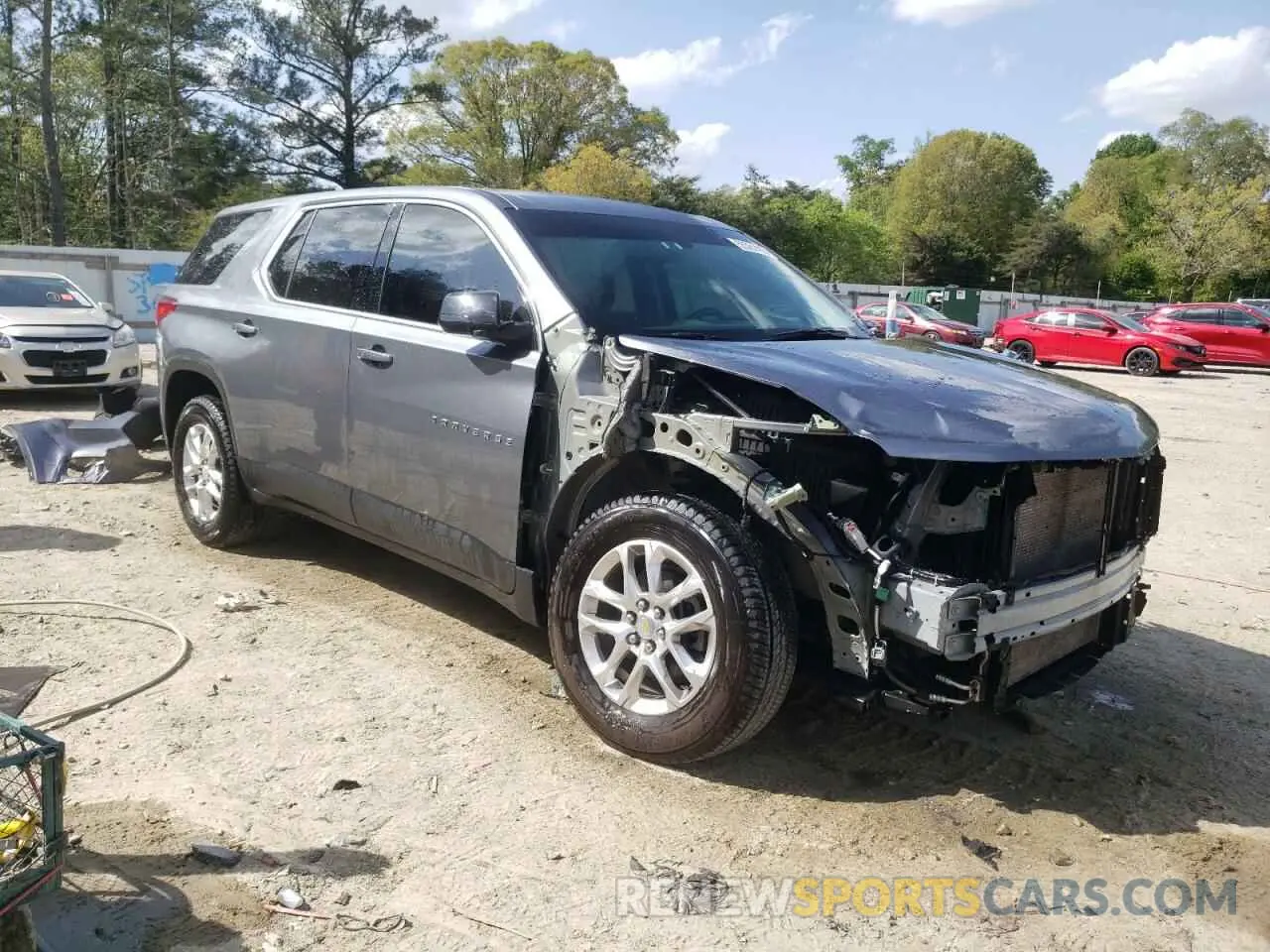 4 Photograph of a damaged car 1GNERFKW9LJ245773 CHEVROLET TRAVERSE 2020