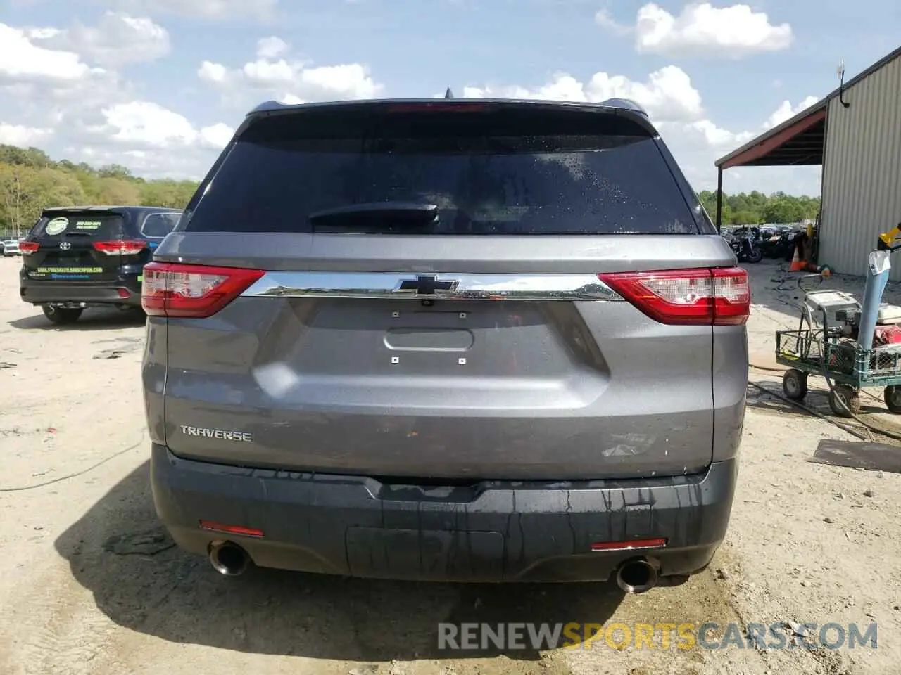 6 Photograph of a damaged car 1GNERFKW9LJ245773 CHEVROLET TRAVERSE 2020