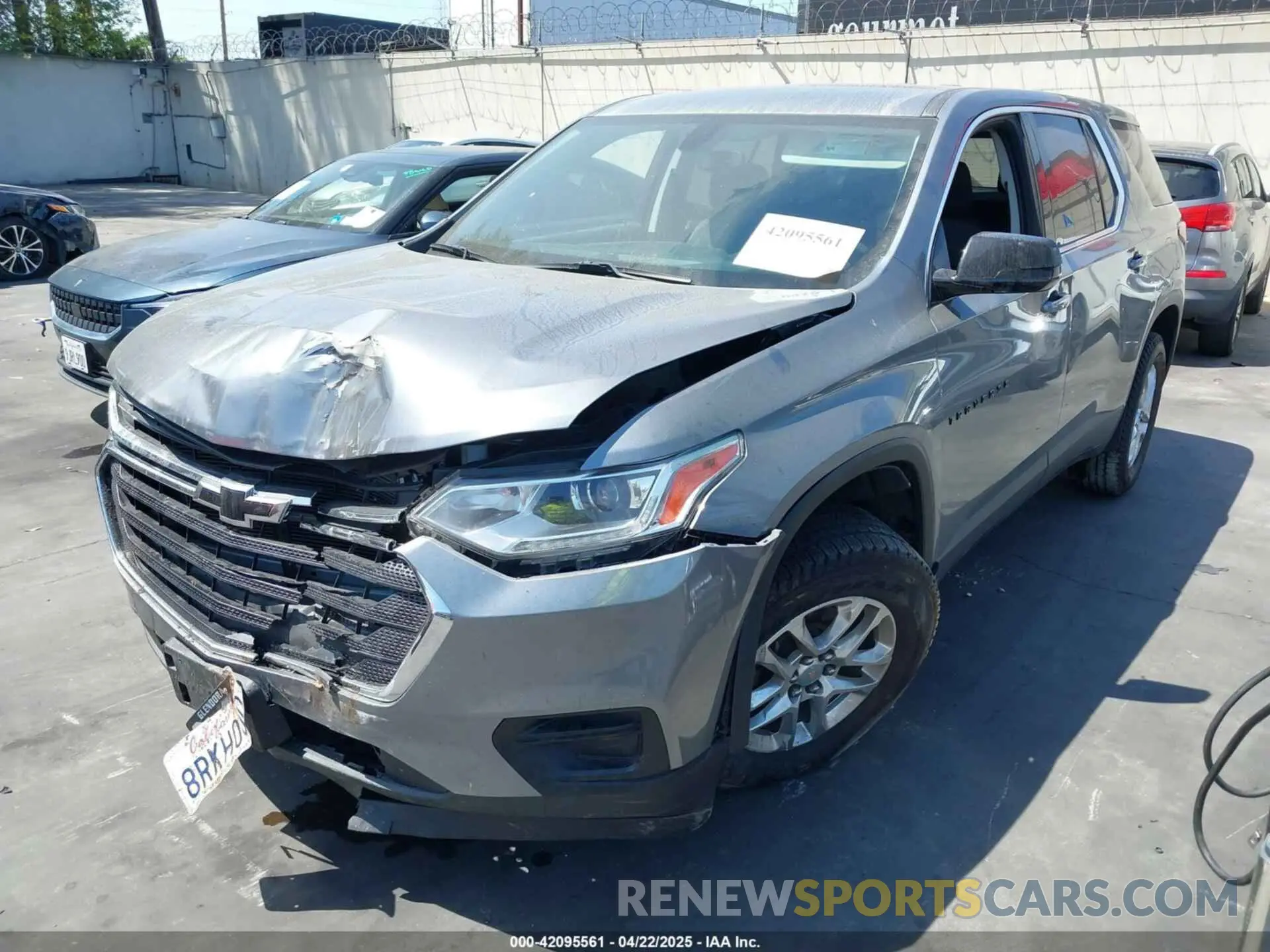 2 Photograph of a damaged car 1GNERFKW9LJ248110 CHEVROLET TRAVERSE 2020