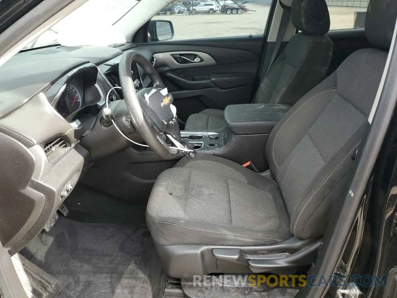 7 Photograph of a damaged car 1GNERFKW9LJ253548 CHEVROLET TRAVERSE 2020