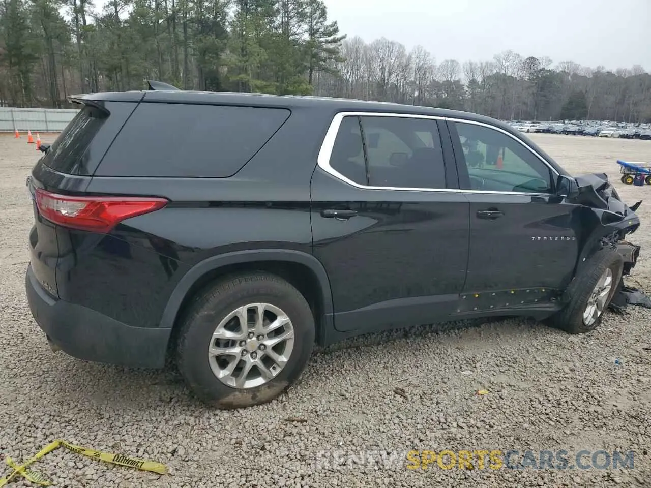 3 Photograph of a damaged car 1GNERFKW9LJ269376 CHEVROLET TRAVERSE 2020