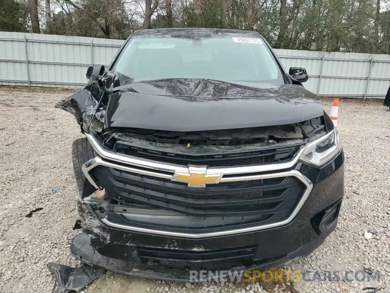 5 Photograph of a damaged car 1GNERFKW9LJ269376 CHEVROLET TRAVERSE 2020