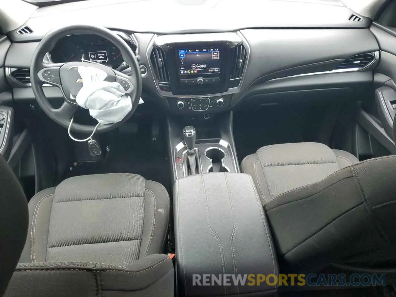 8 Photograph of a damaged car 1GNERFKW9LJ269376 CHEVROLET TRAVERSE 2020