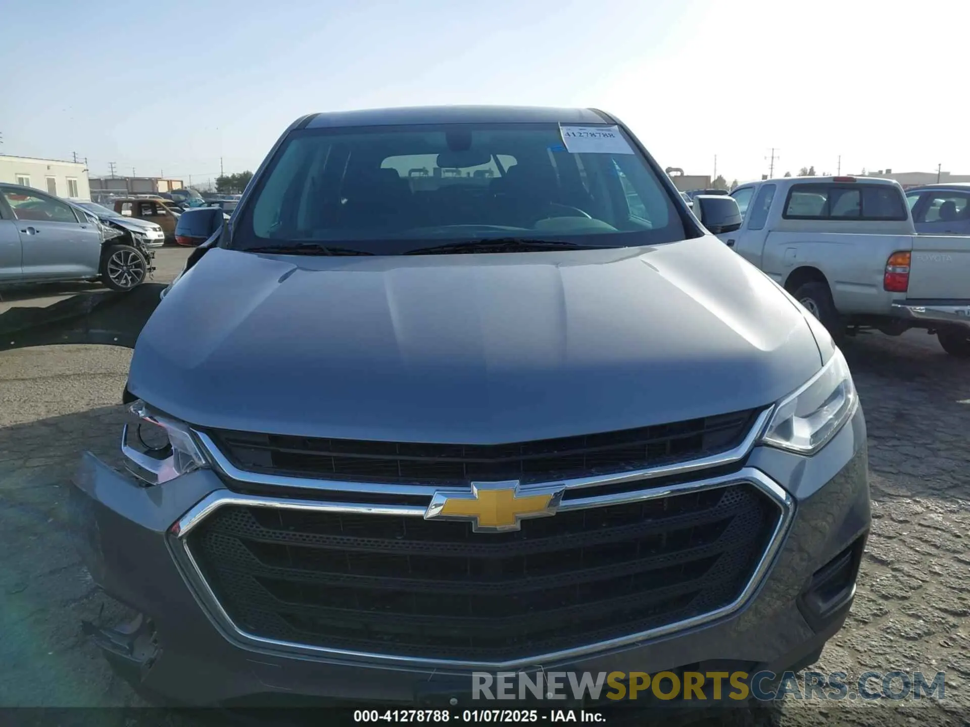 12 Photograph of a damaged car 1GNERFKW9LJ307723 CHEVROLET TRAVERSE 2020
