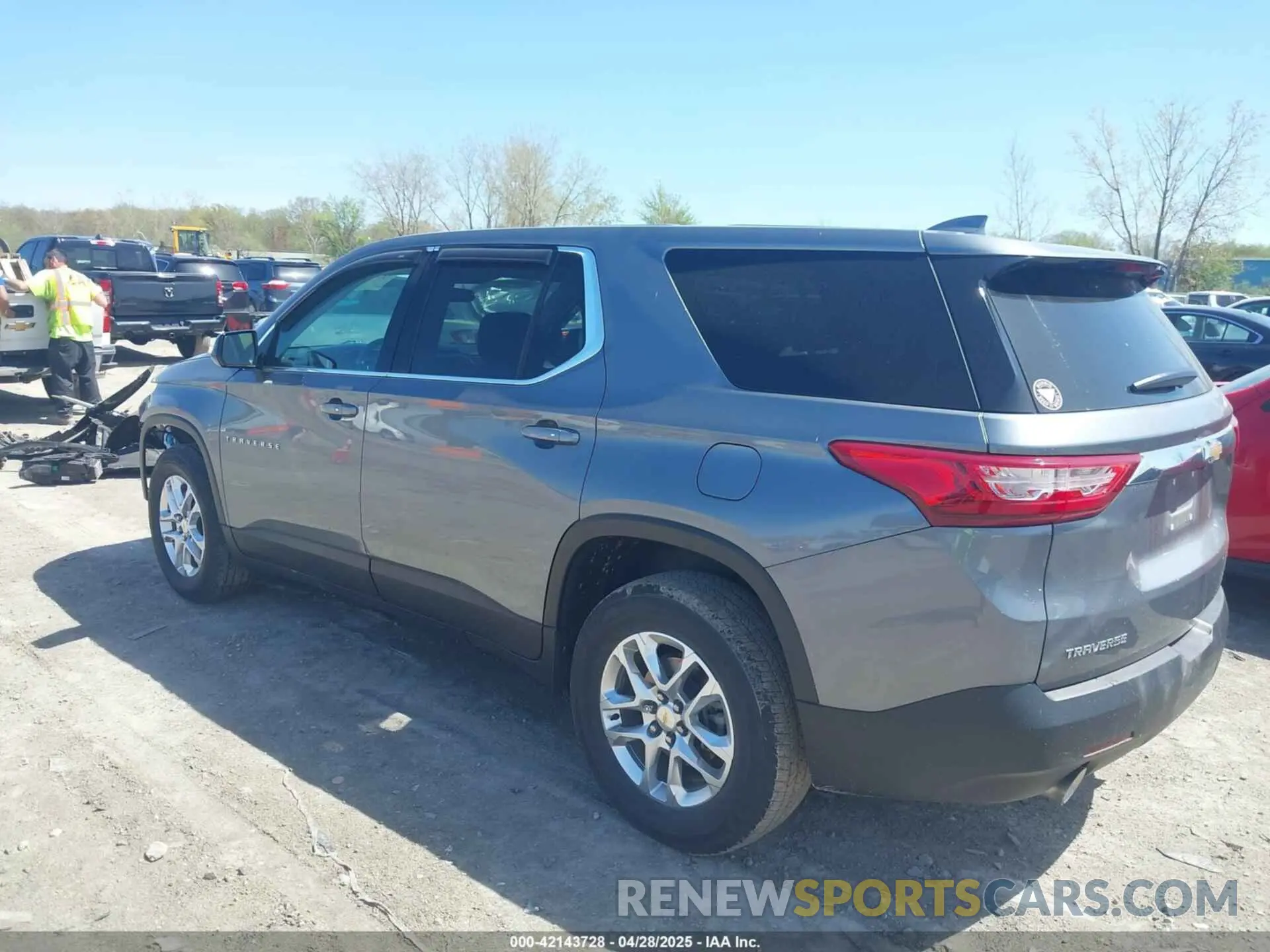 3 Photograph of a damaged car 1GNERFKW9LJ309827 CHEVROLET TRAVERSE 2020