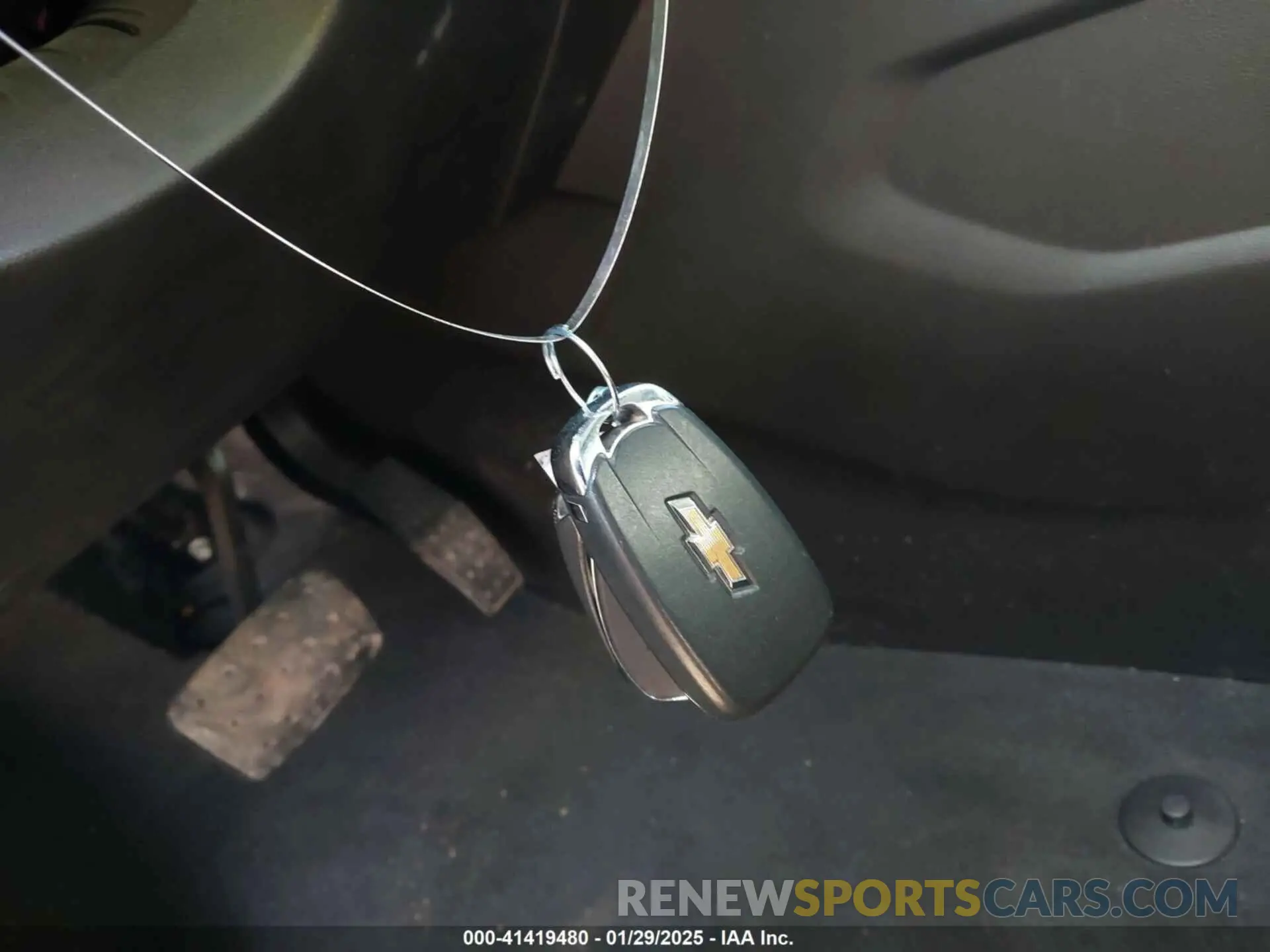 11 Photograph of a damaged car 1GNERFKWXLJ100712 CHEVROLET TRAVERSE 2020