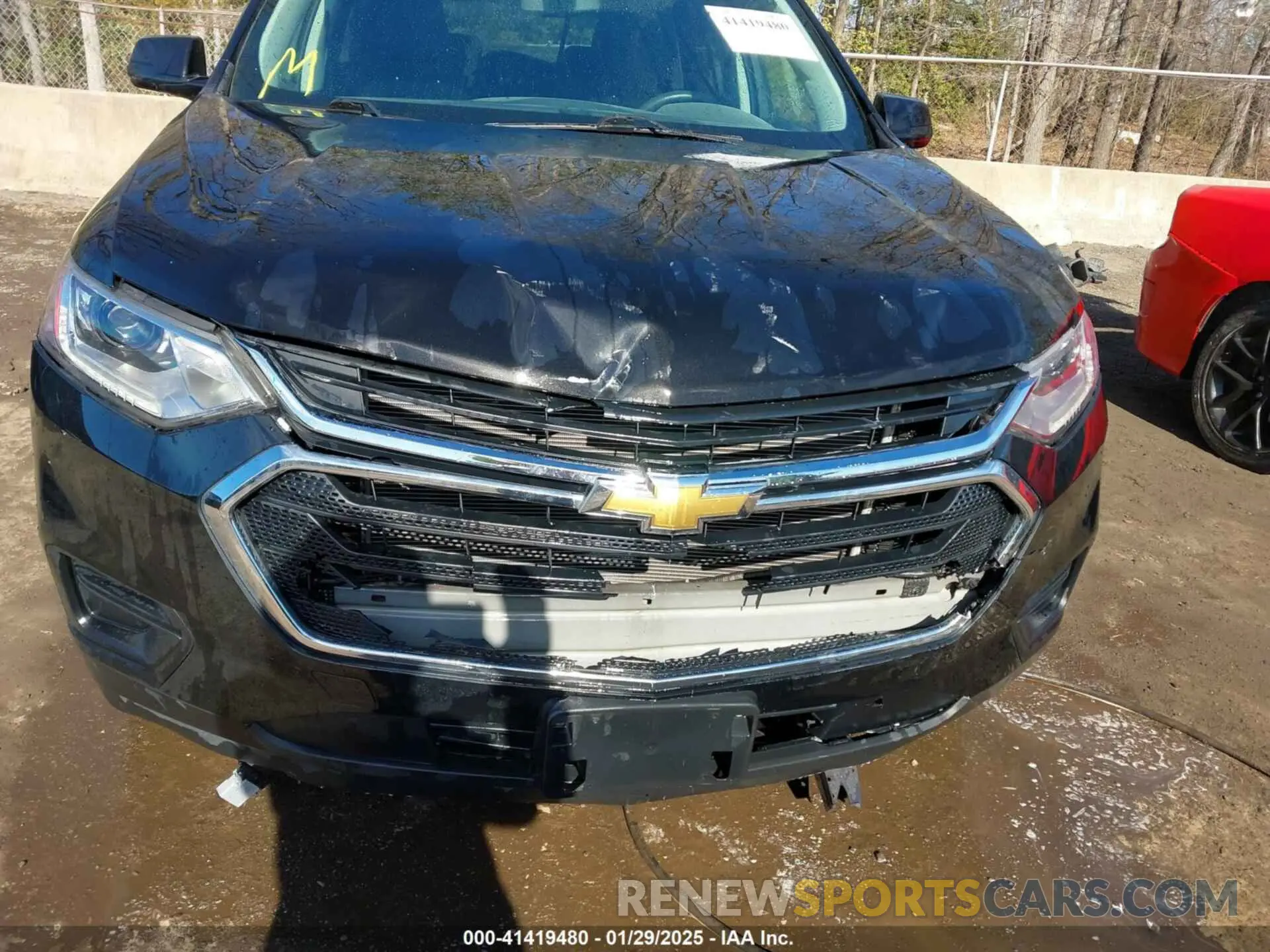 6 Photograph of a damaged car 1GNERFKWXLJ100712 CHEVROLET TRAVERSE 2020