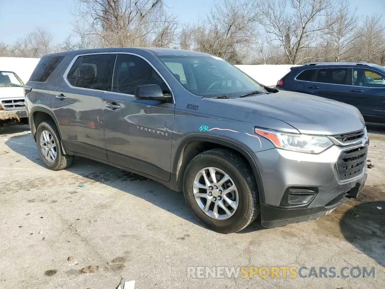 4 Photograph of a damaged car 1GNERFKWXLJ140272 CHEVROLET TRAVERSE 2020