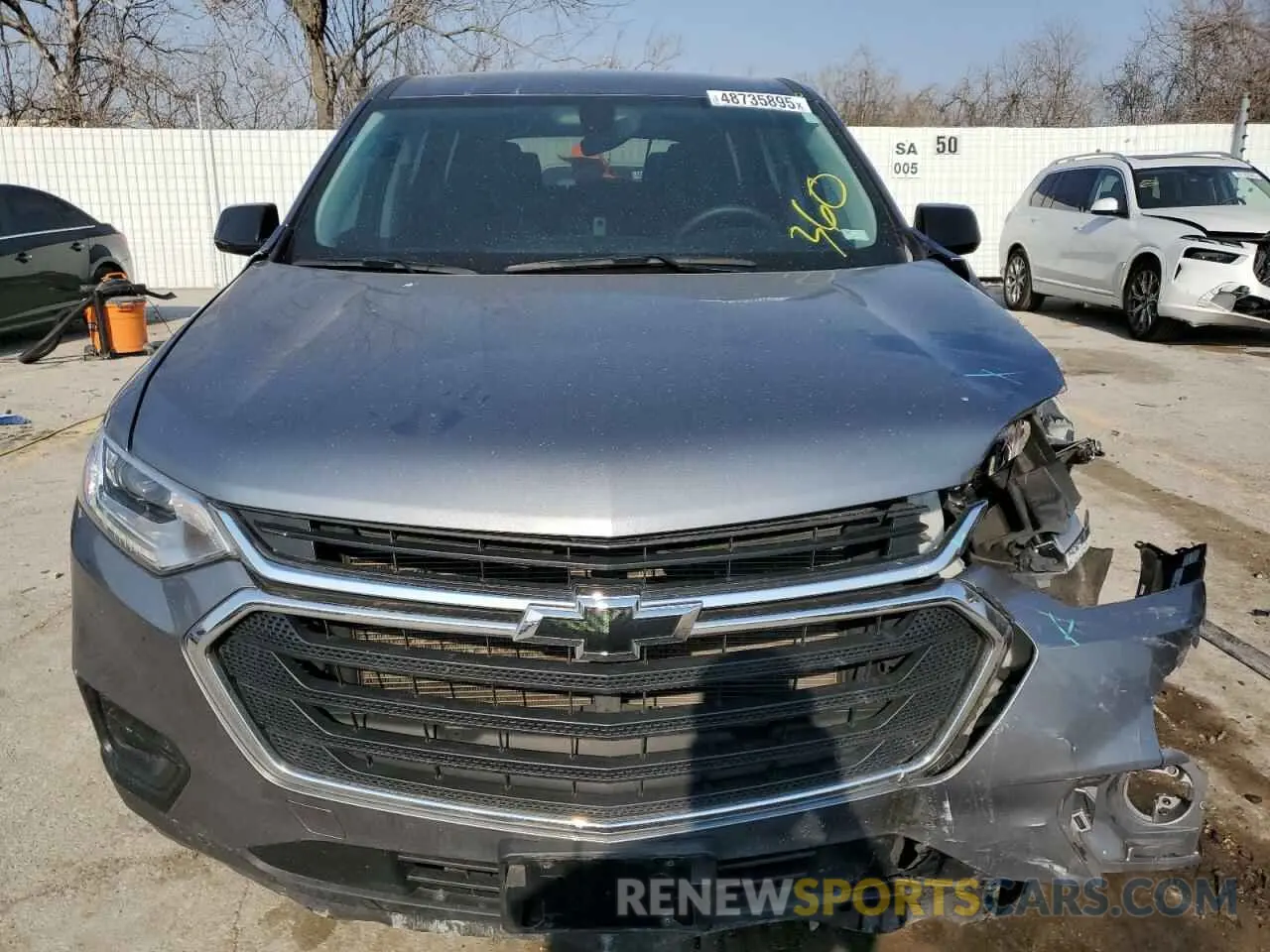 5 Photograph of a damaged car 1GNERFKWXLJ140272 CHEVROLET TRAVERSE 2020