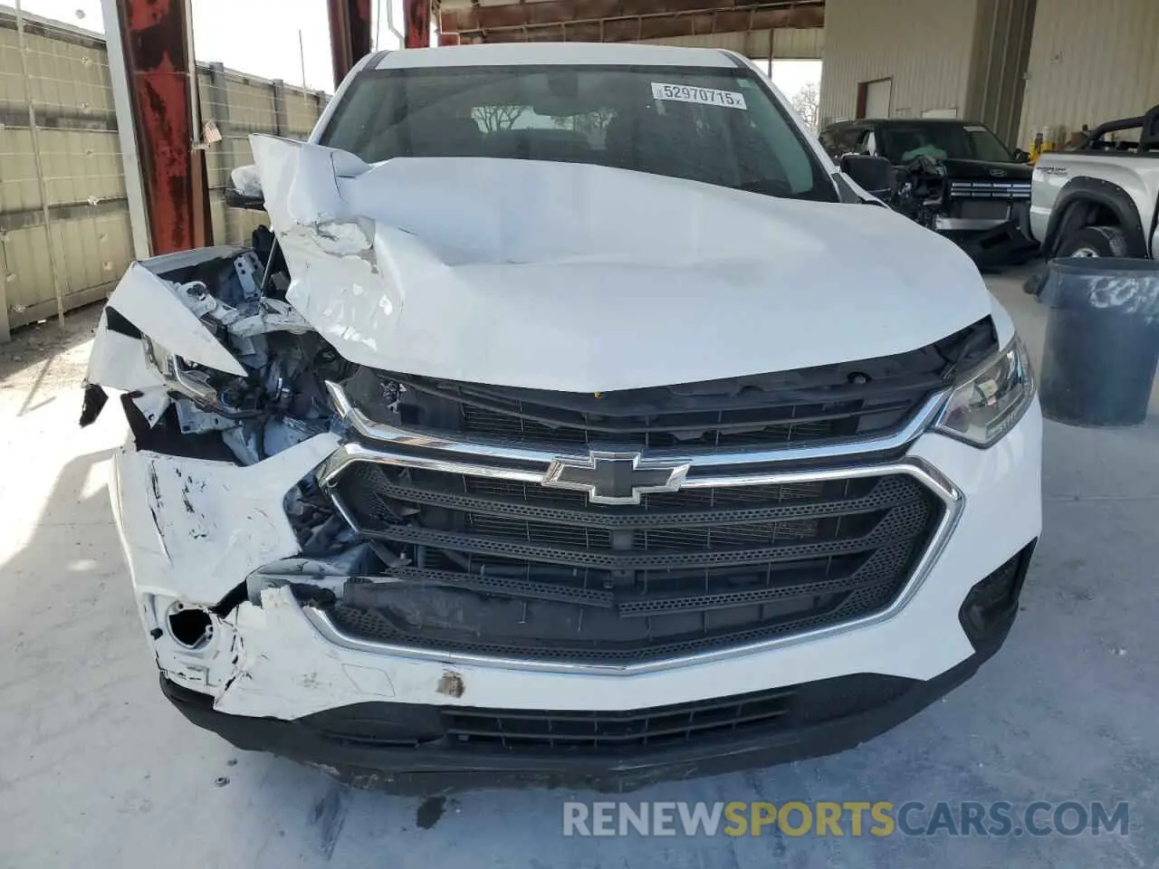 5 Photograph of a damaged car 1GNERFKWXLJ219201 CHEVROLET TRAVERSE 2020